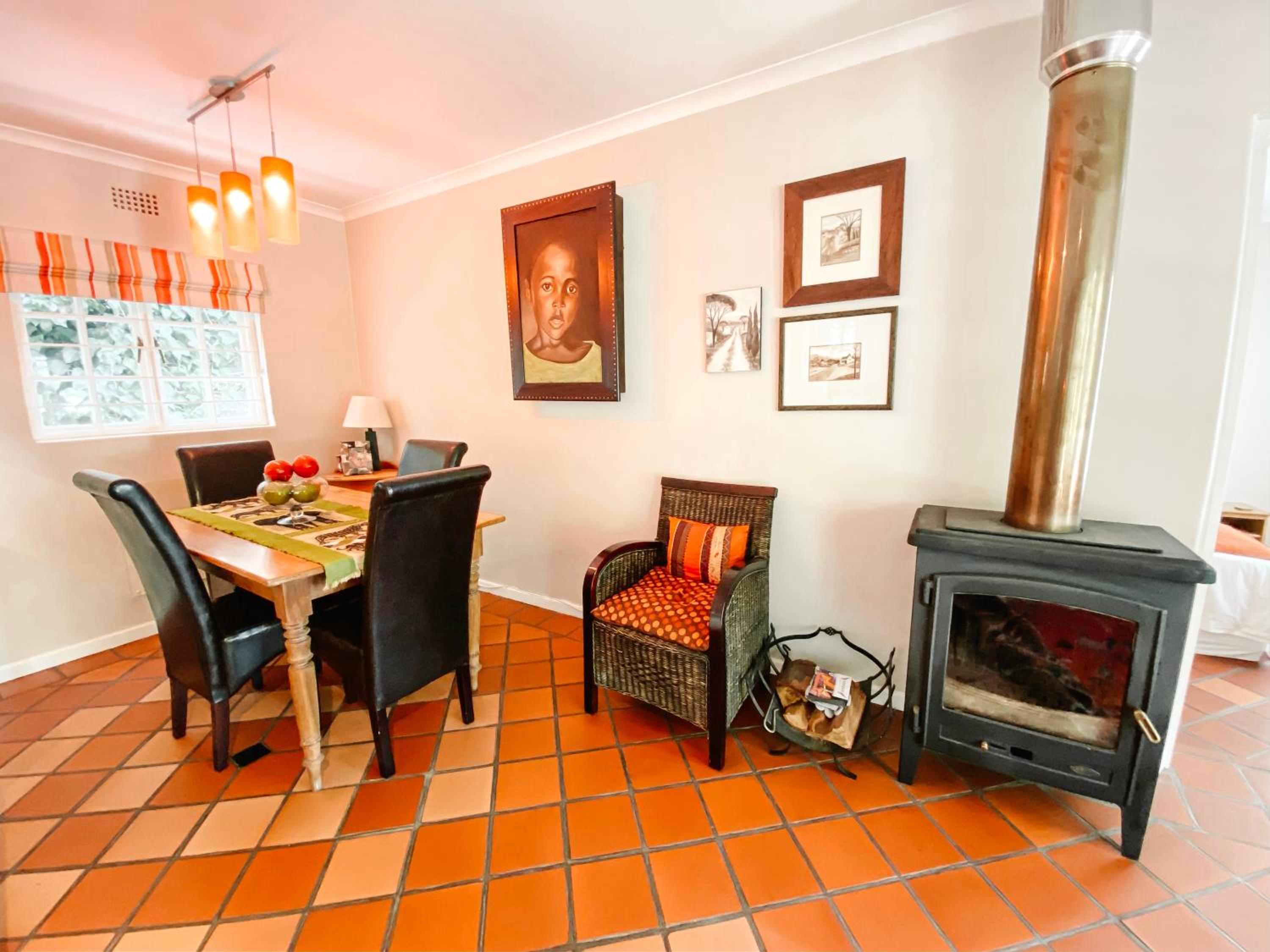 Jonquil Guest Cottage