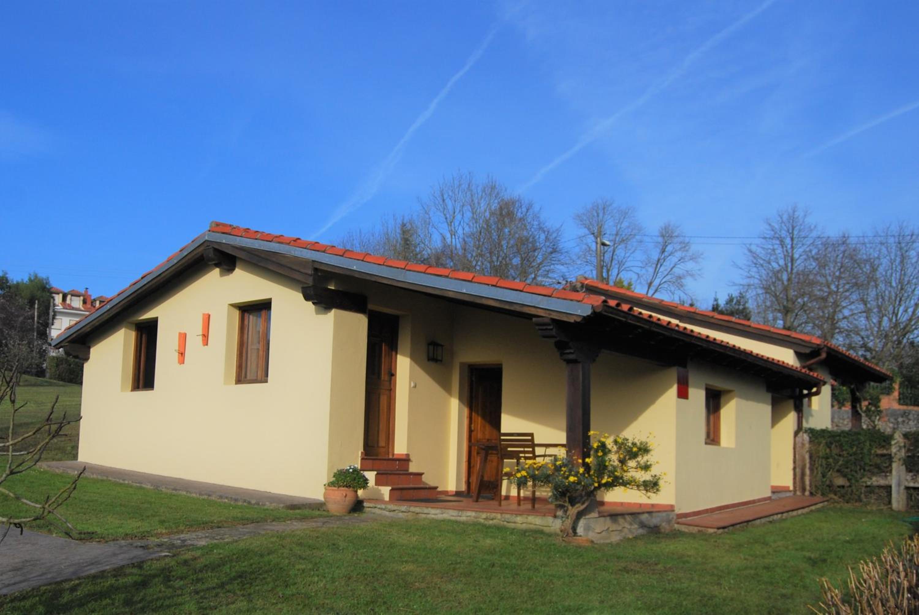 Apartamentos El Perujo