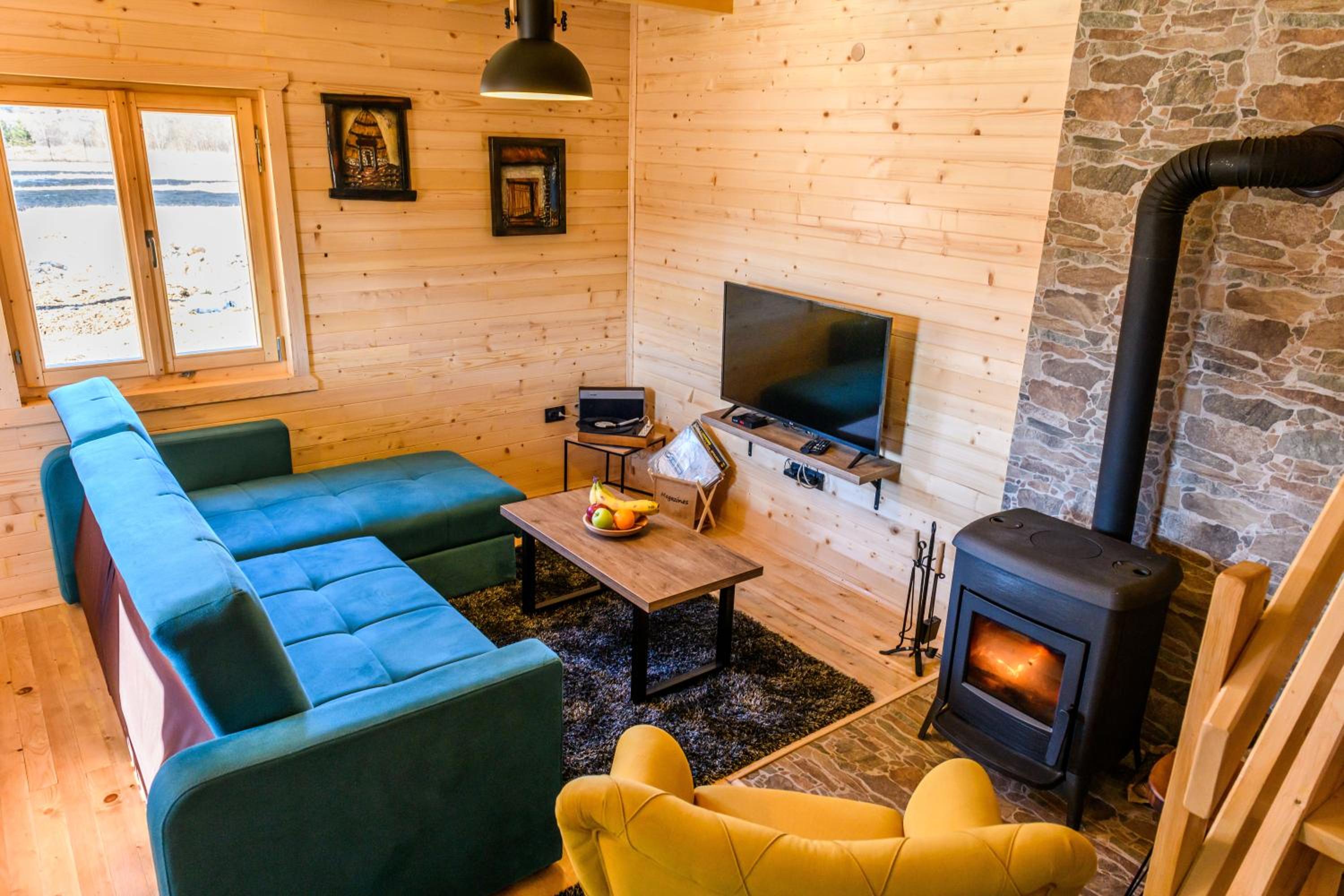 Happy2cu Cabin view 2