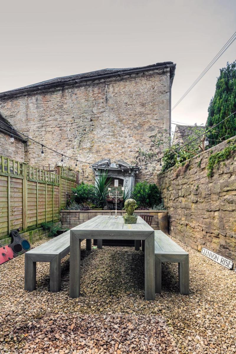The Surveyor's House Tetbury view 5