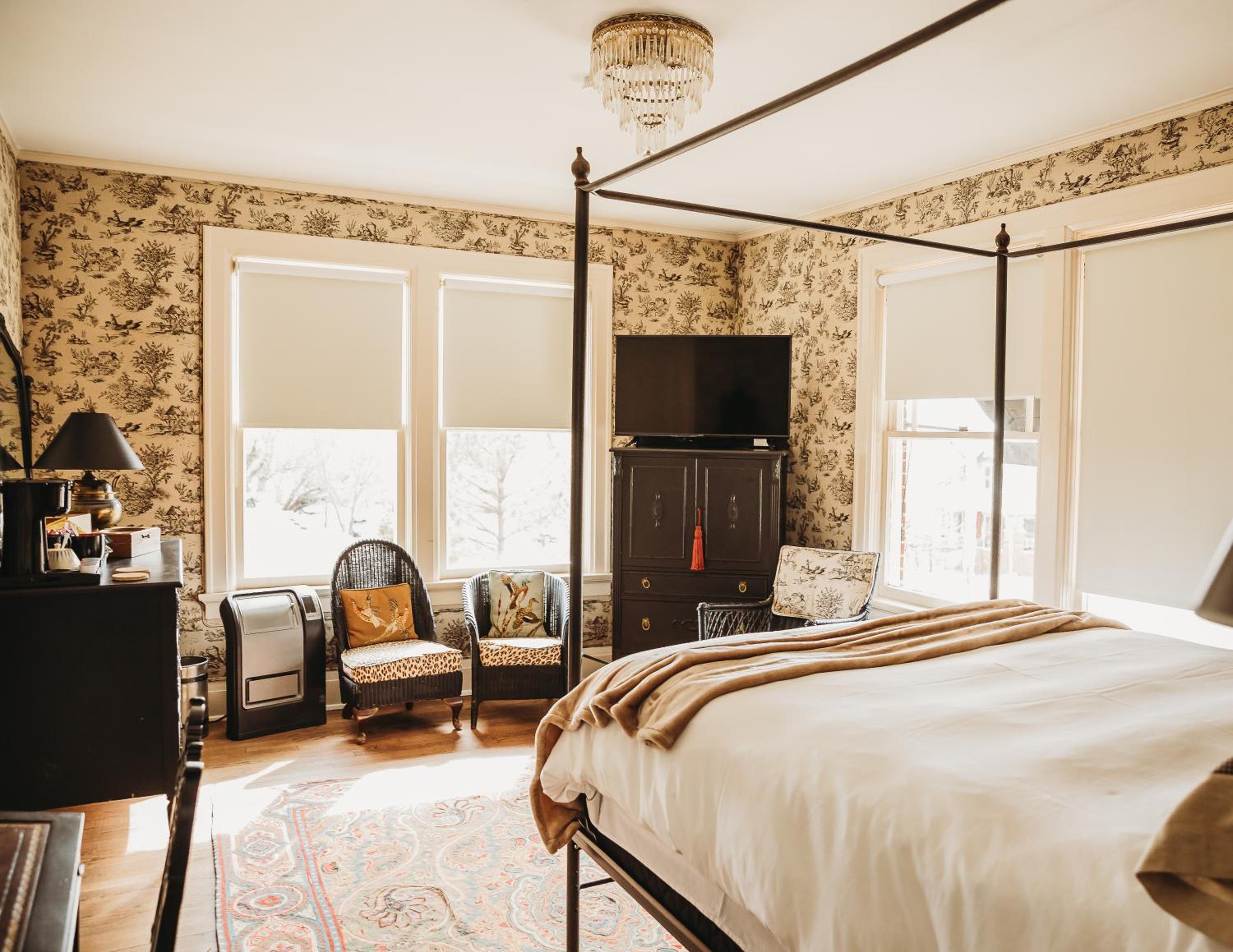 Bartlesville Vacations - The Mabelle - Property Image 3