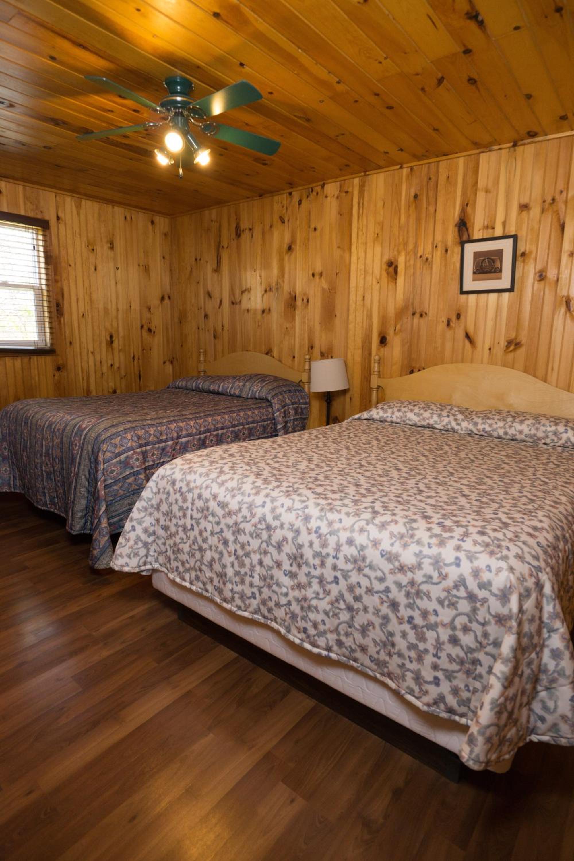 North Rustico Motel & Cottages