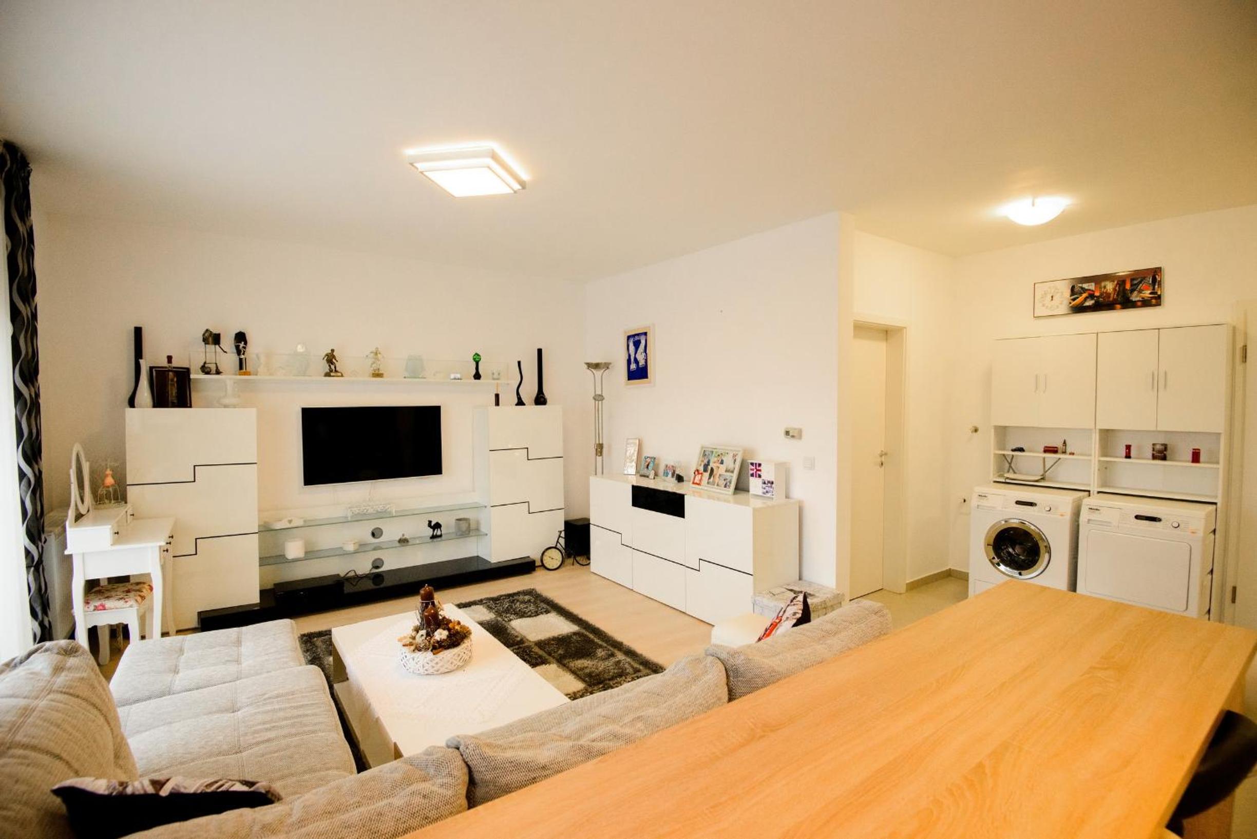 Beatrice Apartments