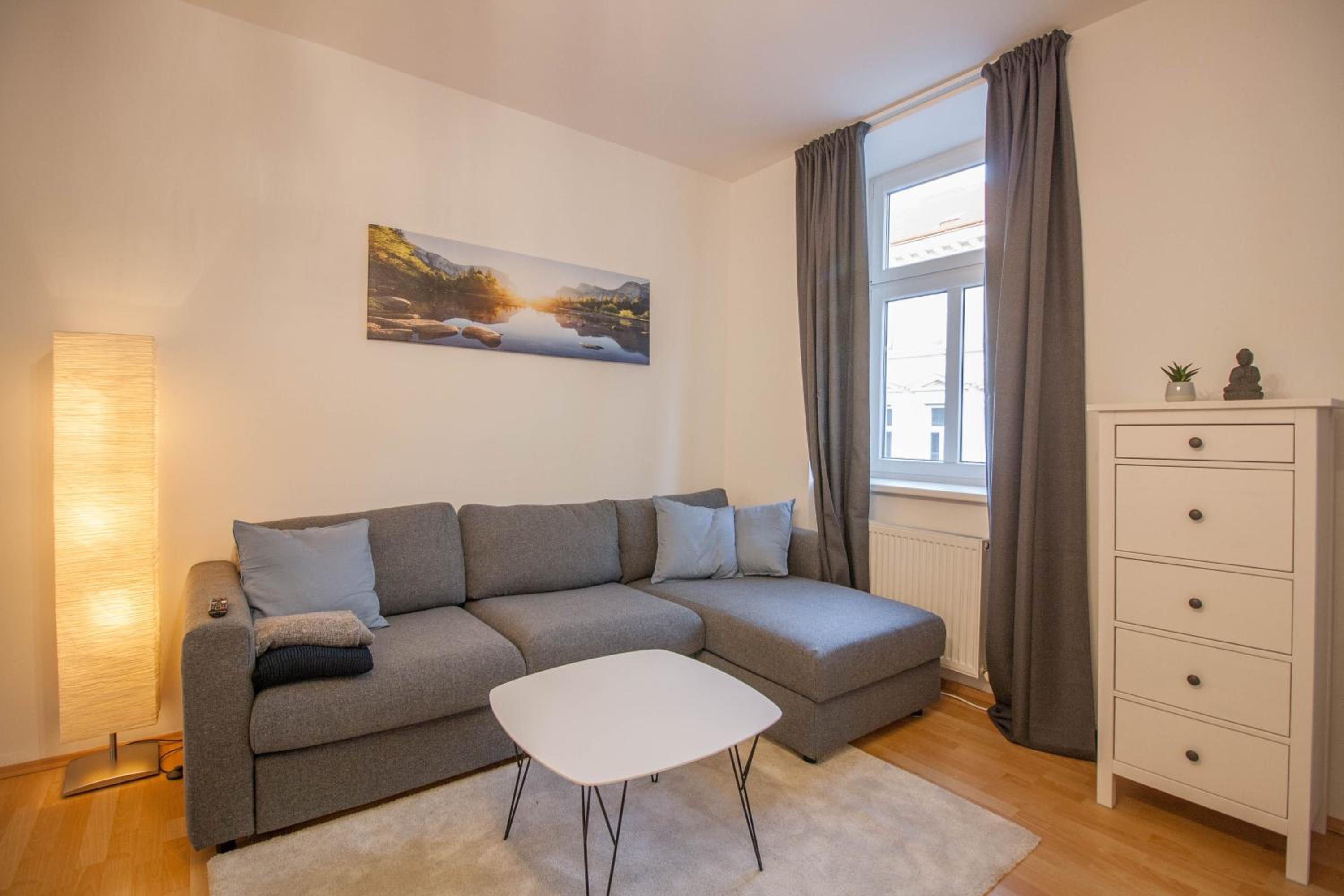 Cozy 2 ROOM APARTMENT - Enjoy autumn in Vienna