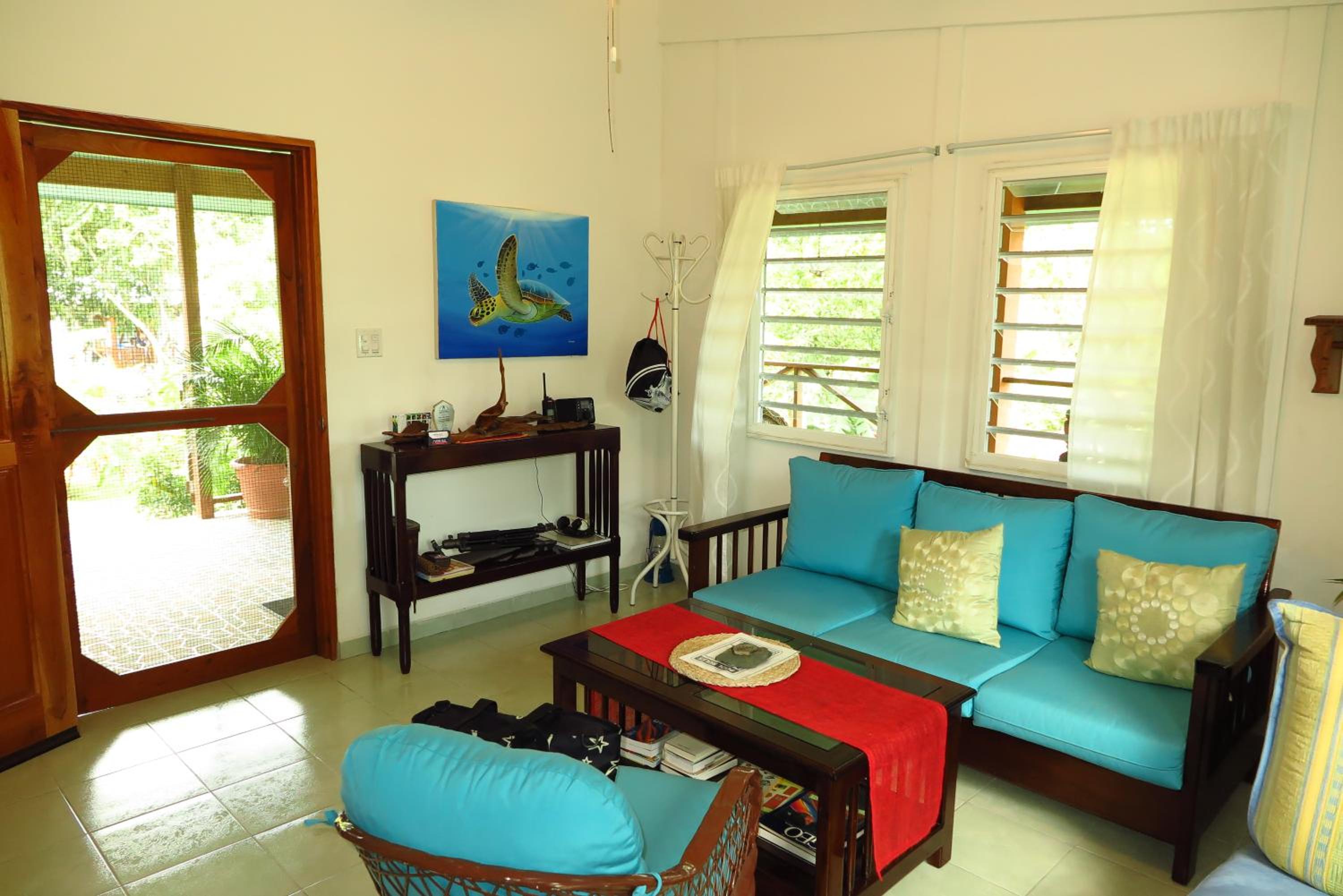 Maya Hill Lodge