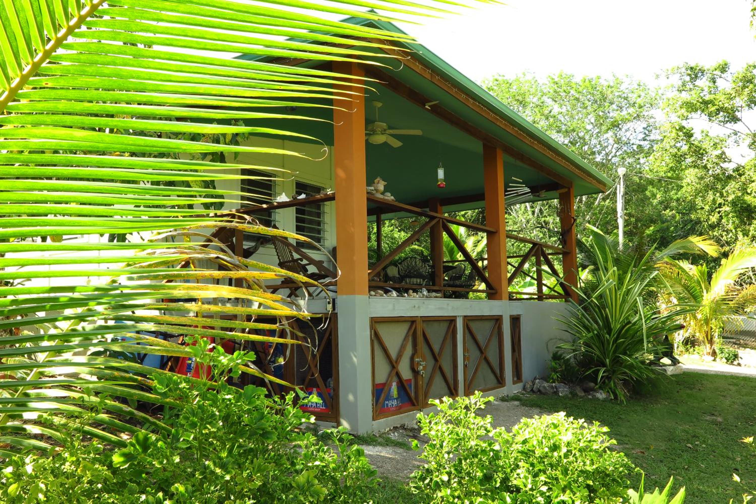 Maya Hill Lodge
