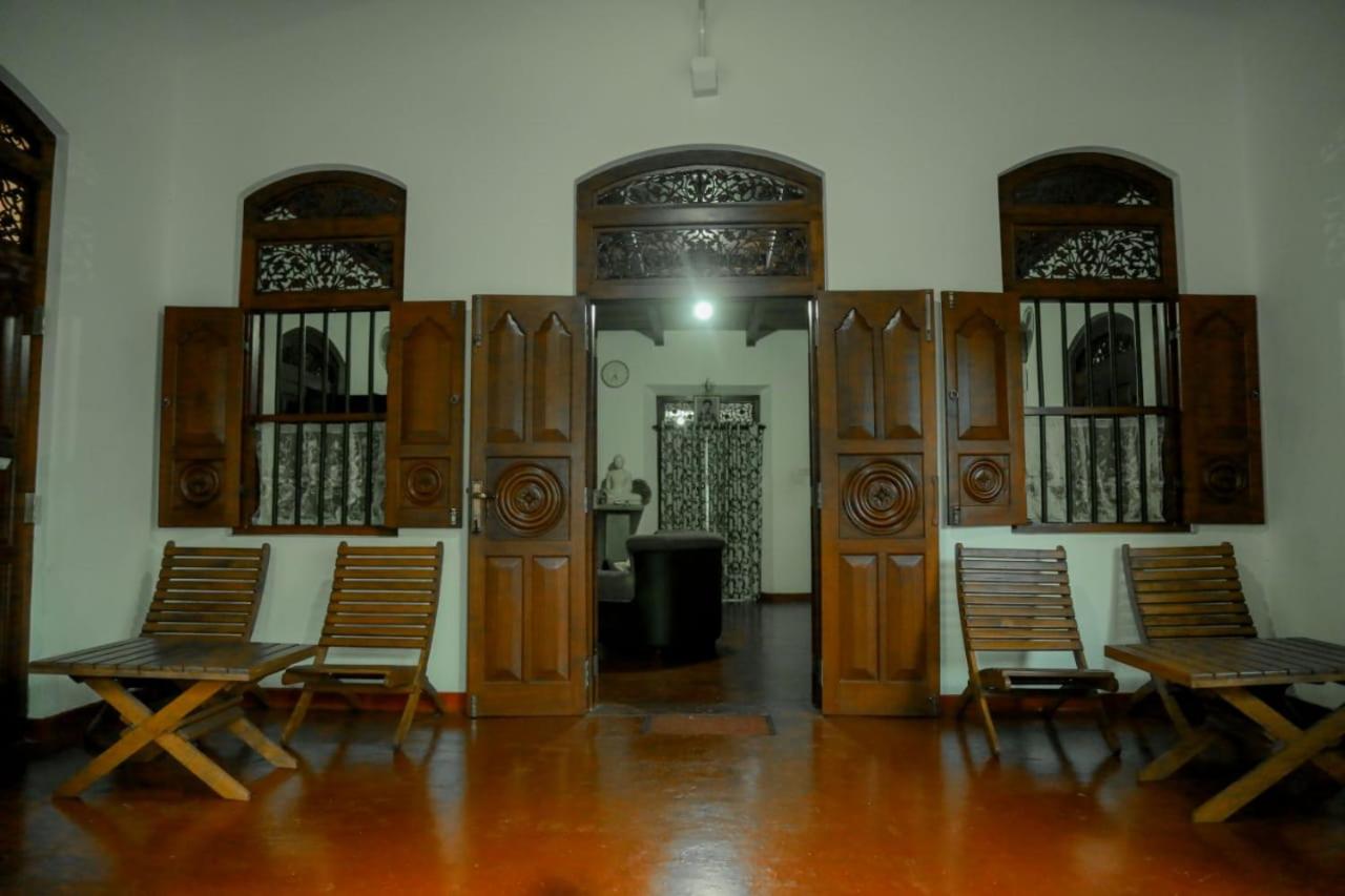 Colonial House
