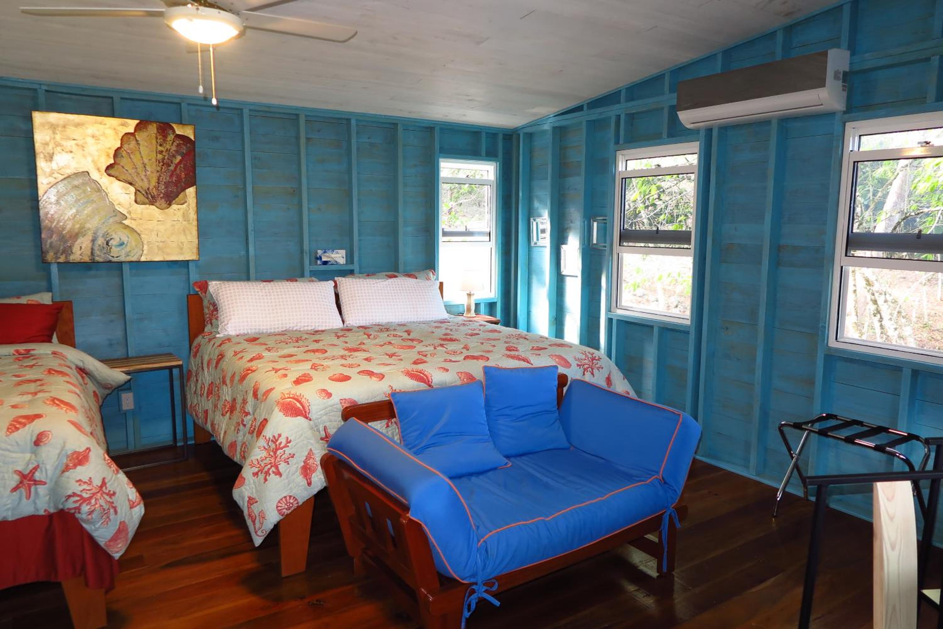 Maya Hill Lodge