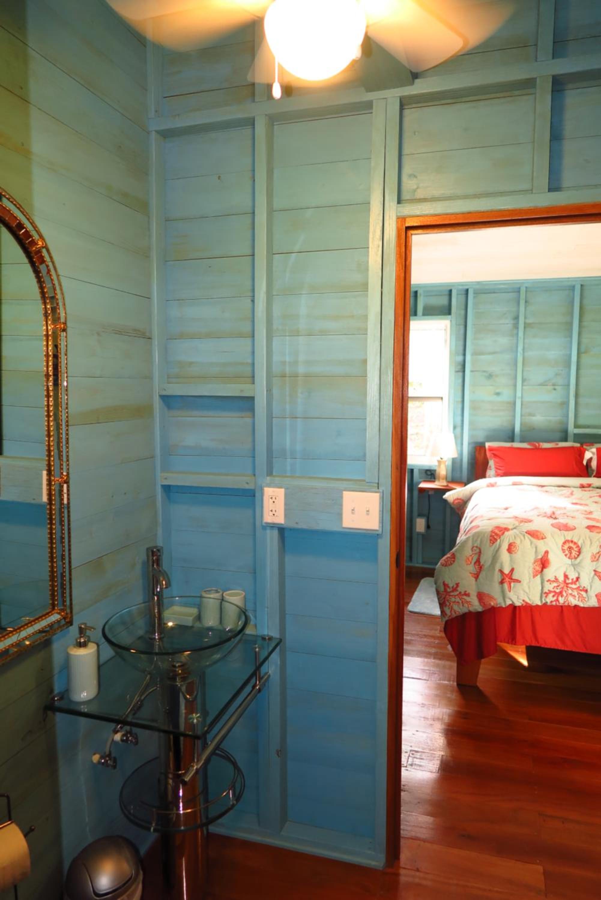 Maya Hill Lodge