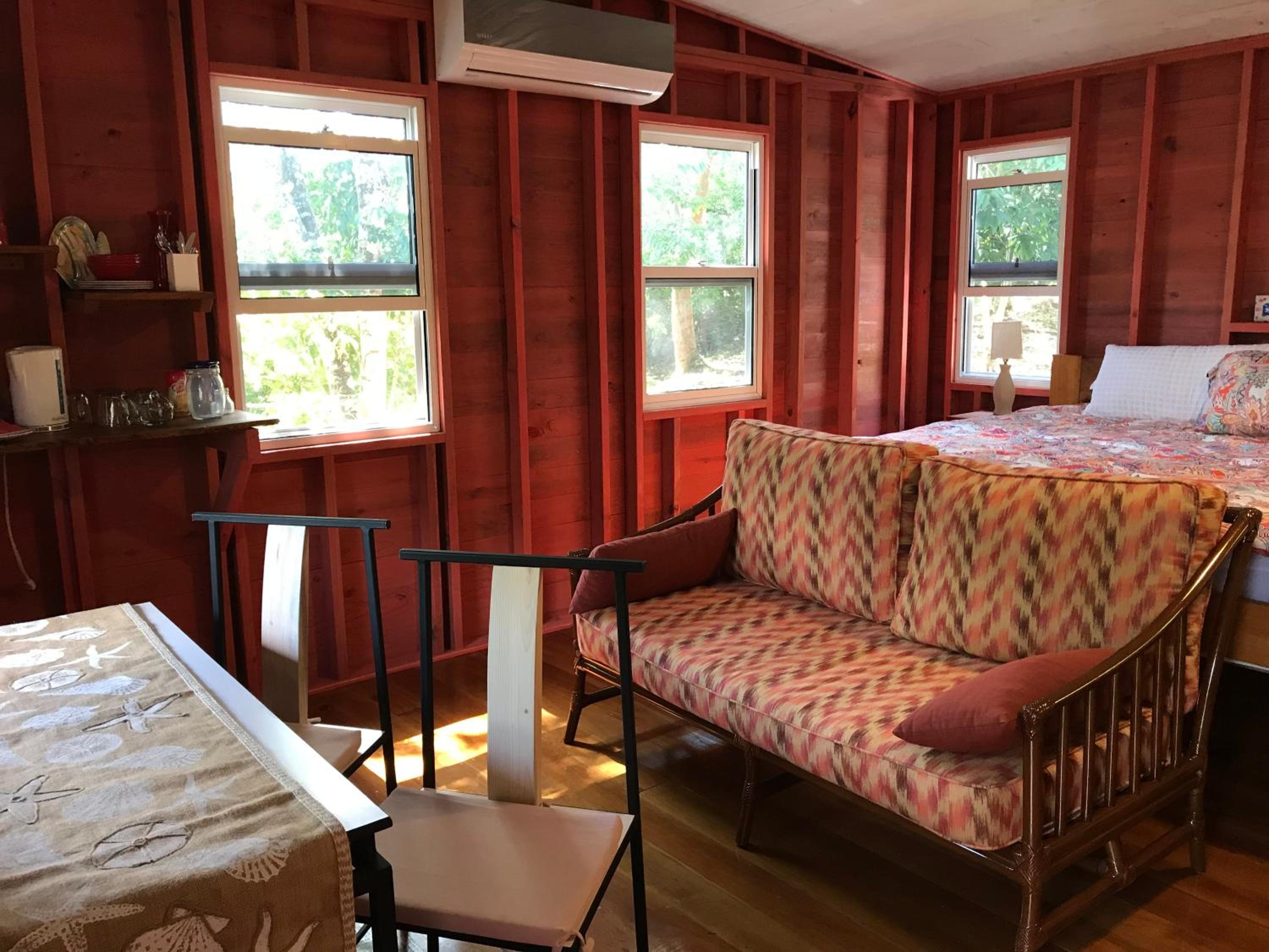 Maya Hill Lodge