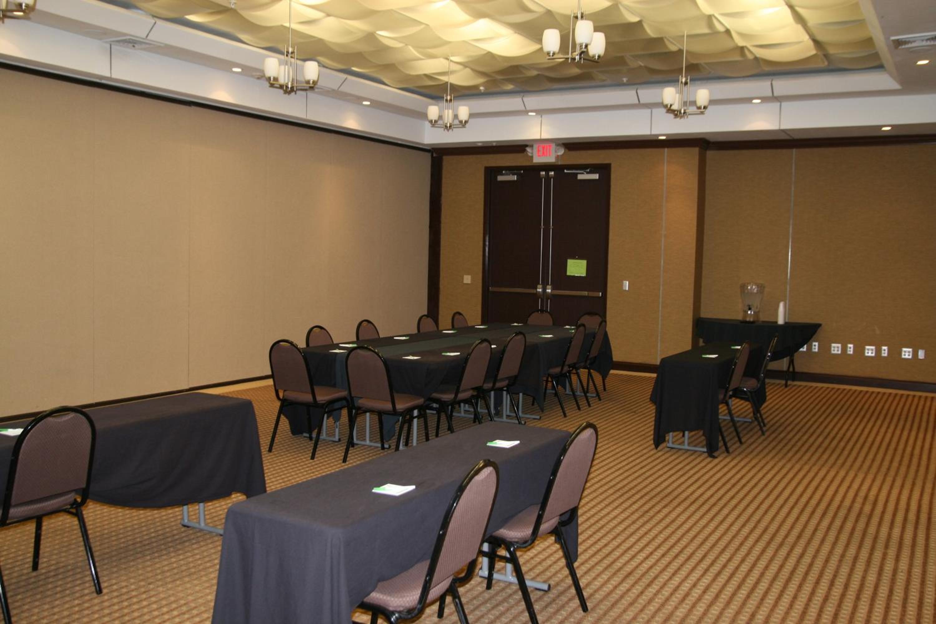 Macon Vacations - Holiday Inn Macon North, an IHG Hotel - Property Image 35