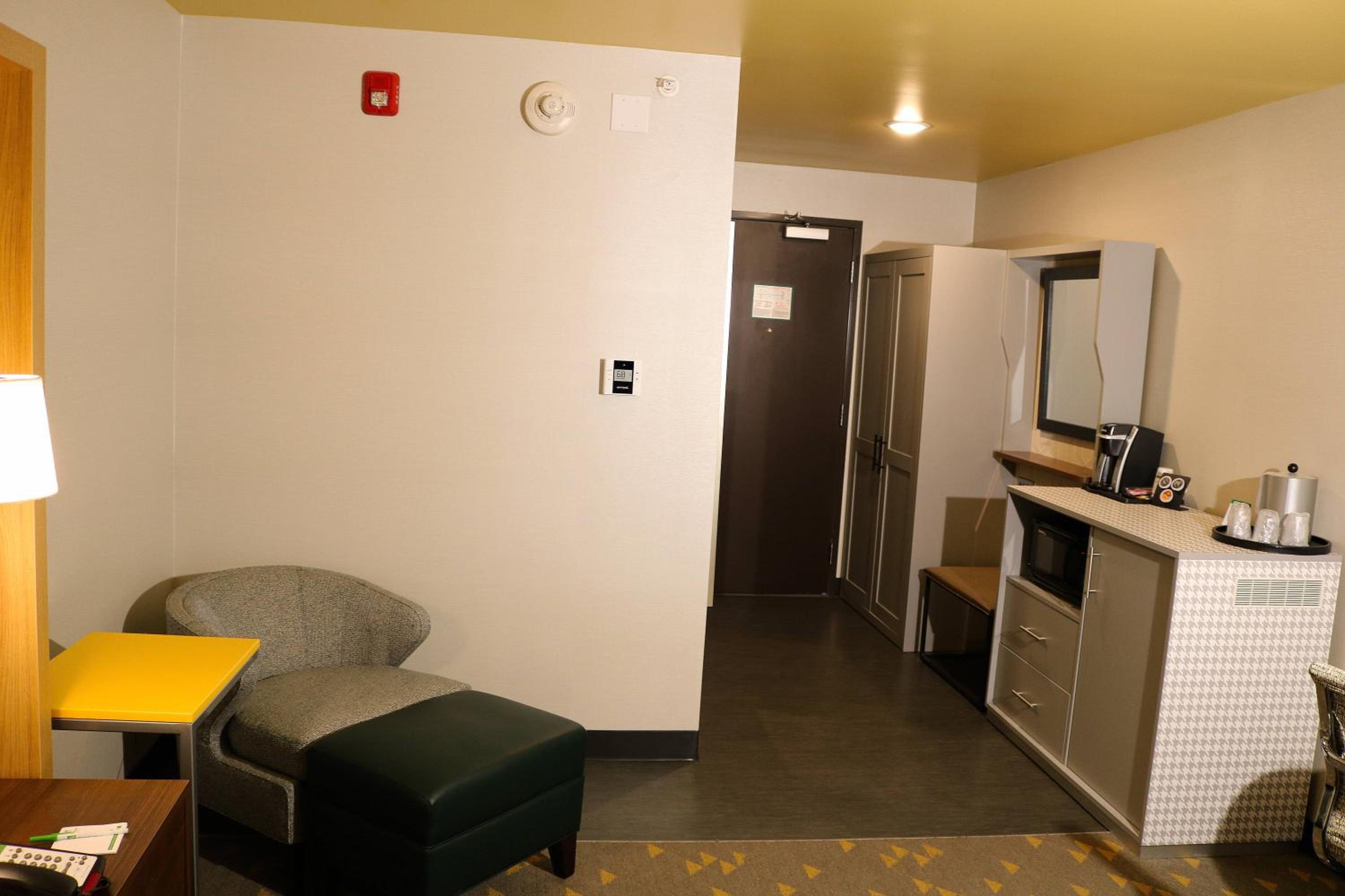 Jonesboro Vacations - Holiday Inn - Jonesboro, an IHG Hotel - Property Image 12