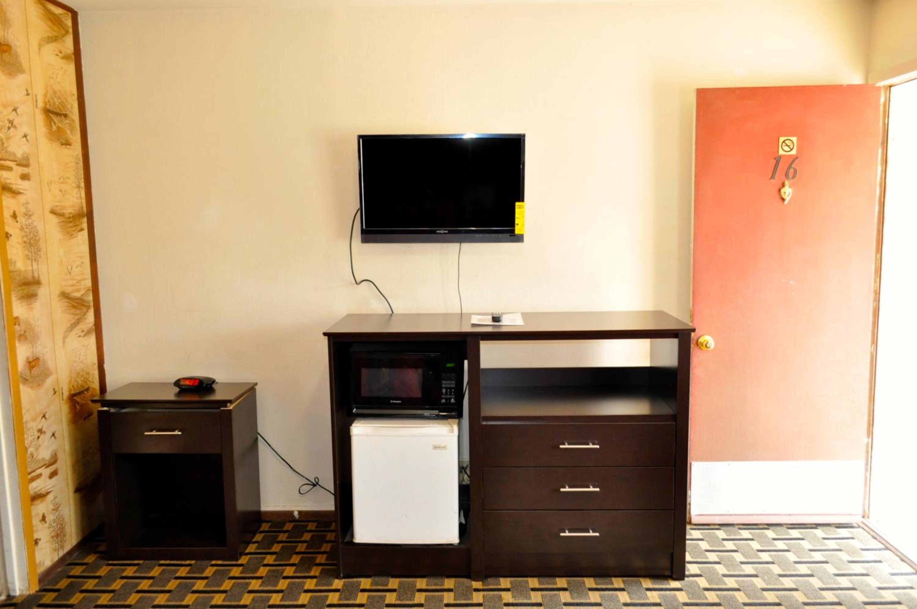 Andrews Motor Inn