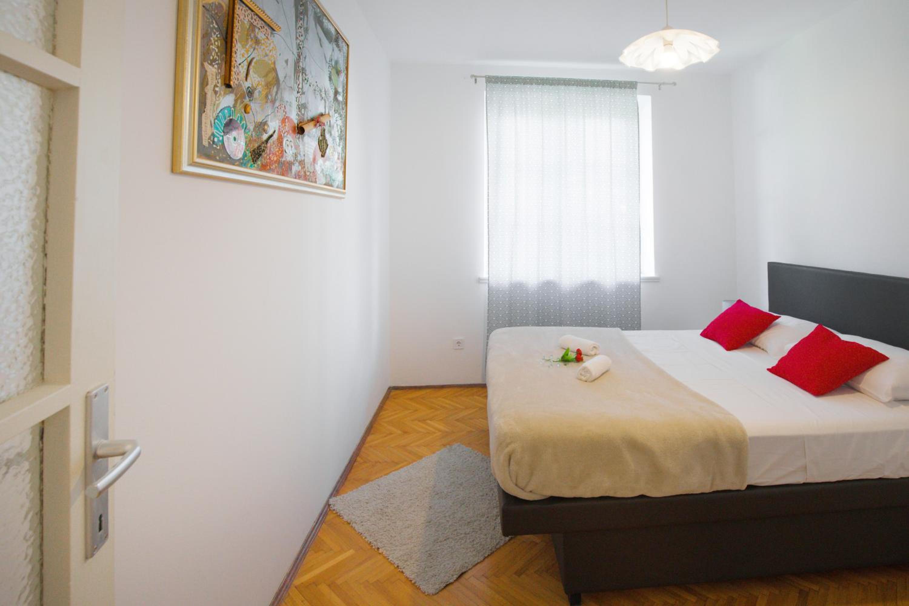 Ana Guesthouse