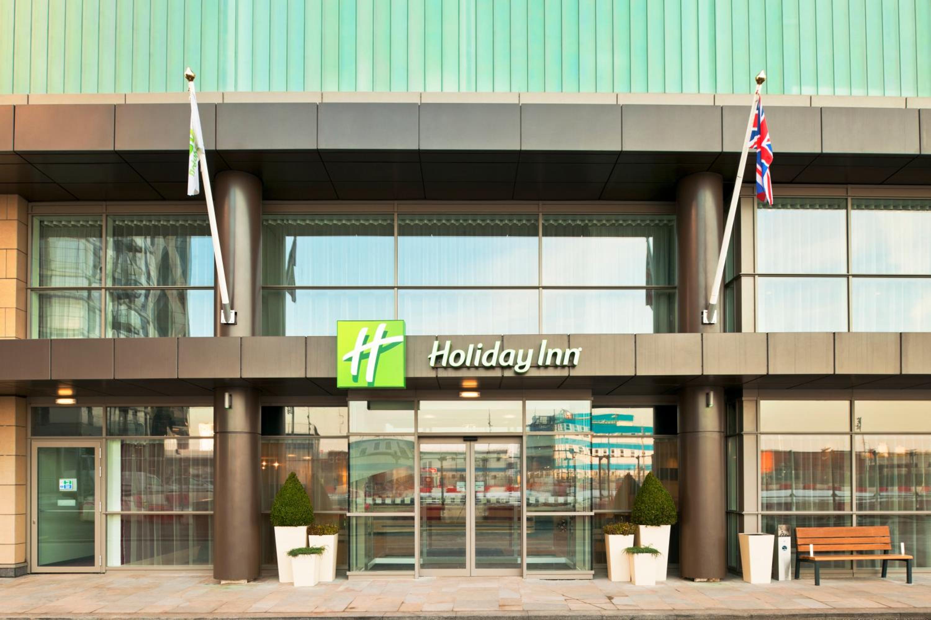 Hotel Holiday Inn Manchester-Mediacityuk, an IHG Hotel - Image 1