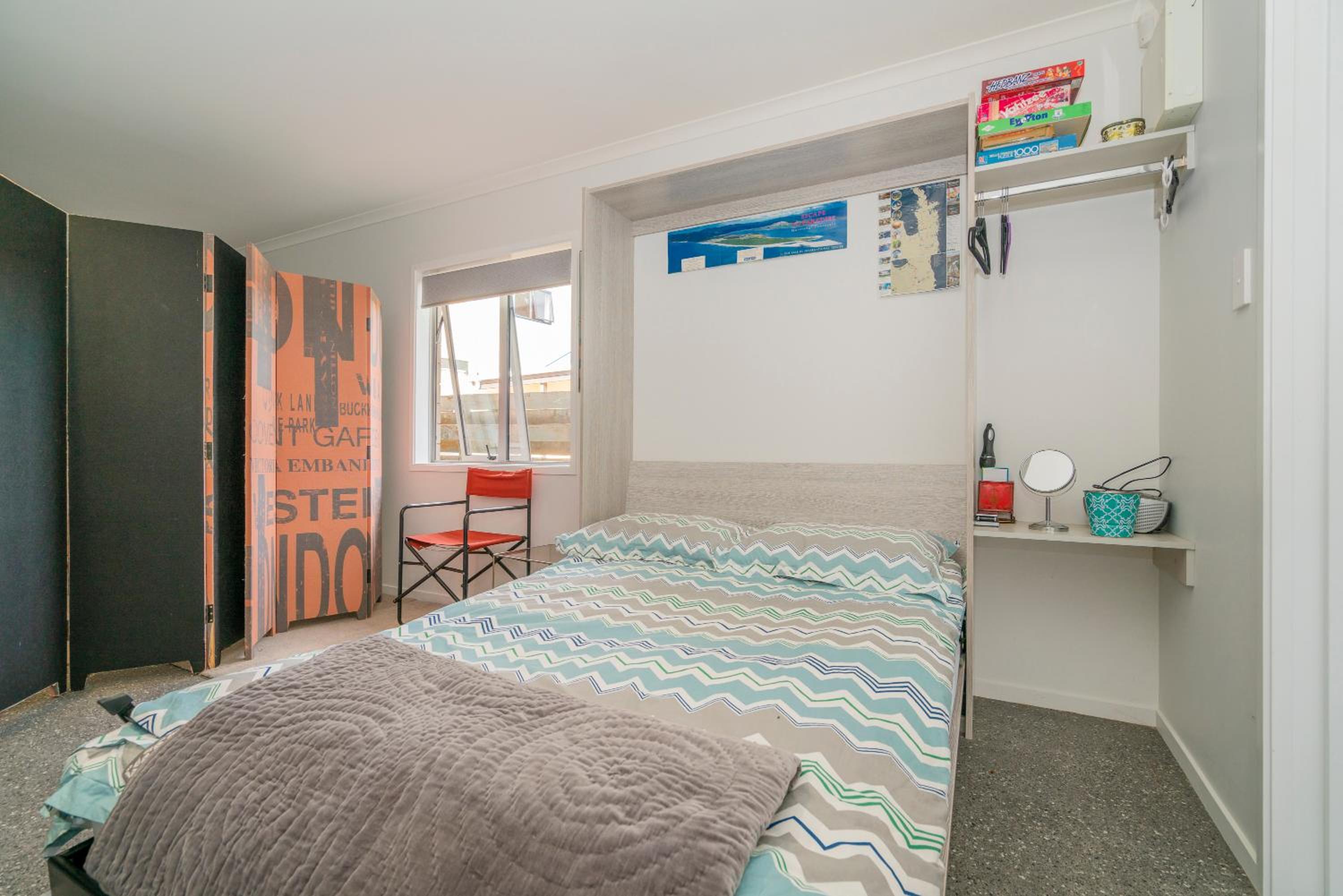 Rose's Beach Pad - Matarangi Holiday Home view 5