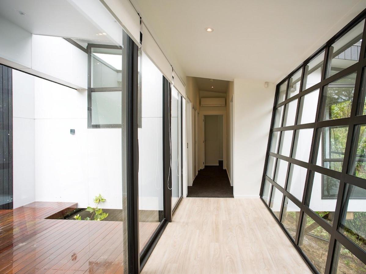 The Treehouse - Kaiteriteri Holiday Home view 2