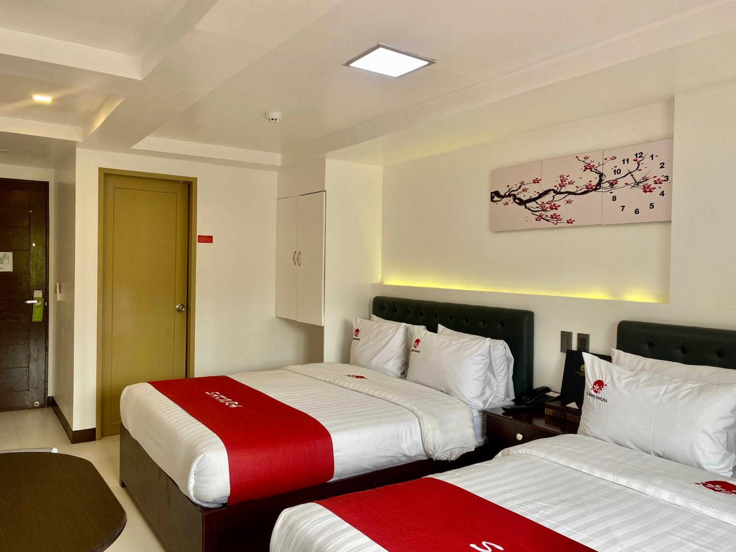 IL Mare Sakura Resort Boracay
