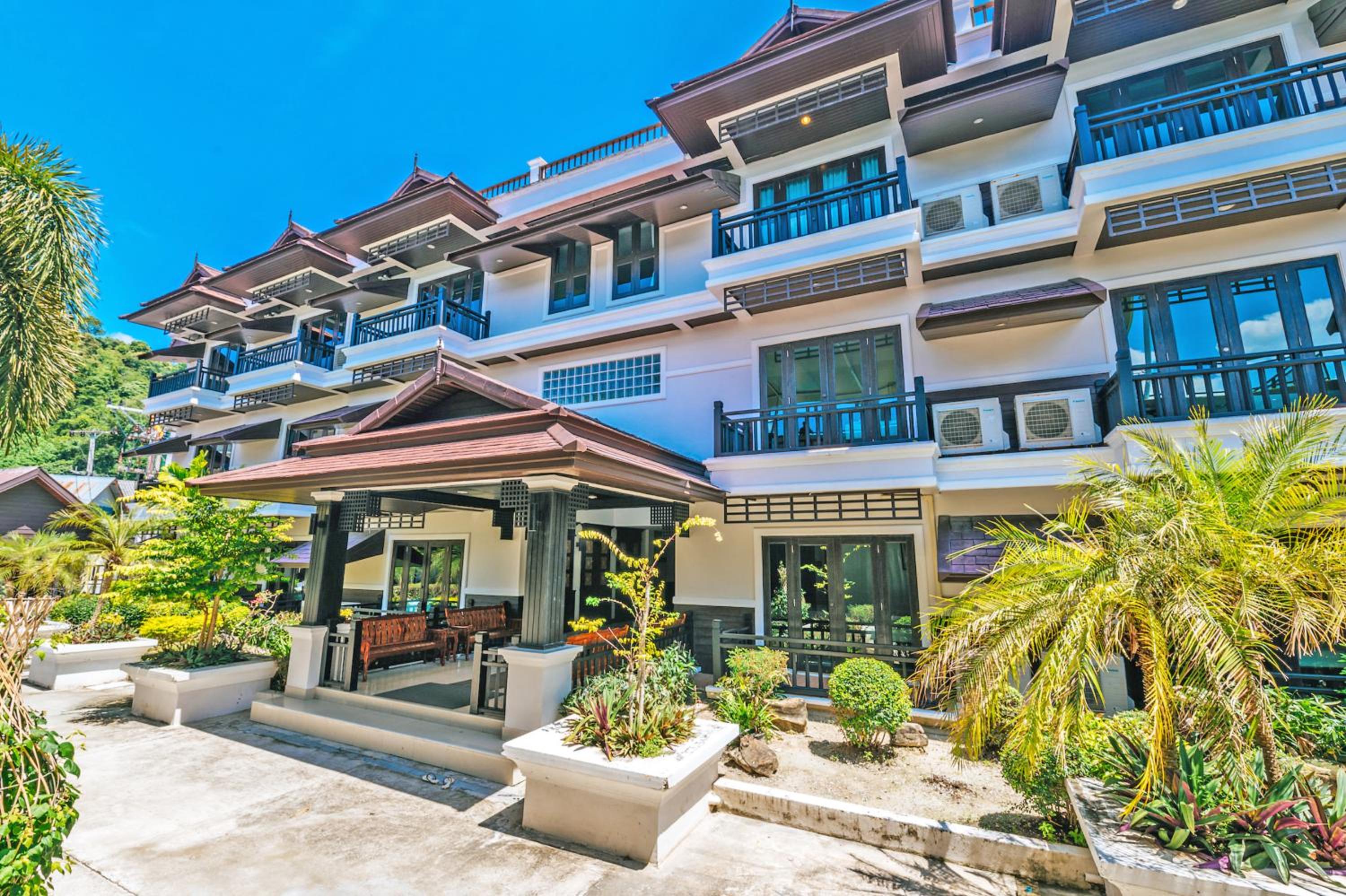 Phi Phi Andaman Legacy Resort
