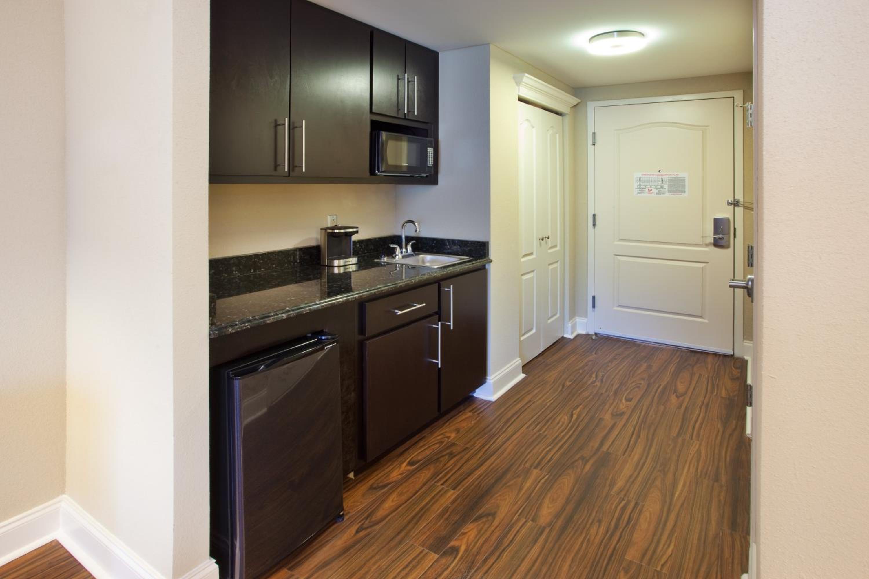 Macon Vacations - Holiday Inn Macon North, an IHG Hotel - Property Image 23