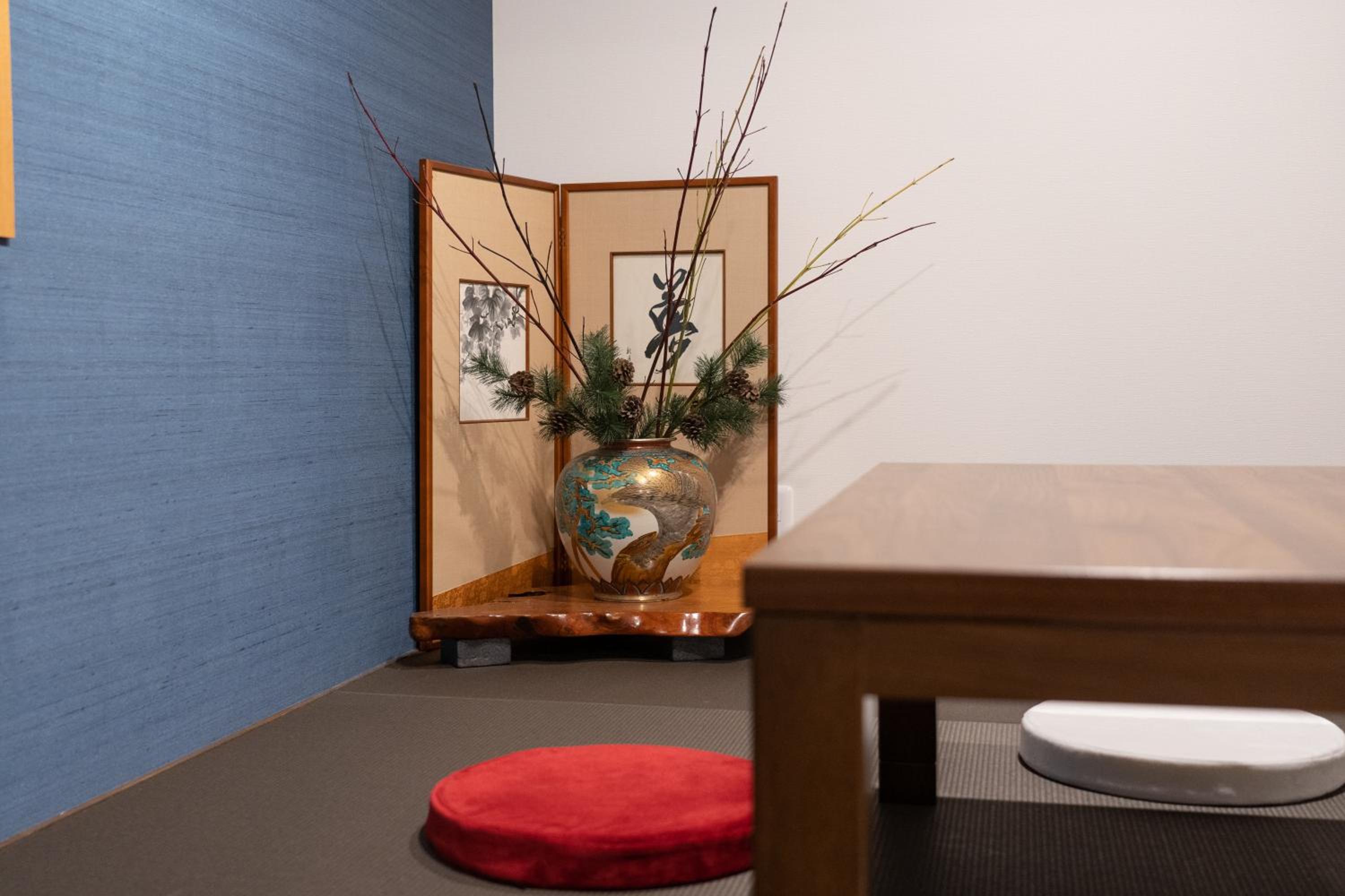 Tsukuyomi Higashiyama view 2