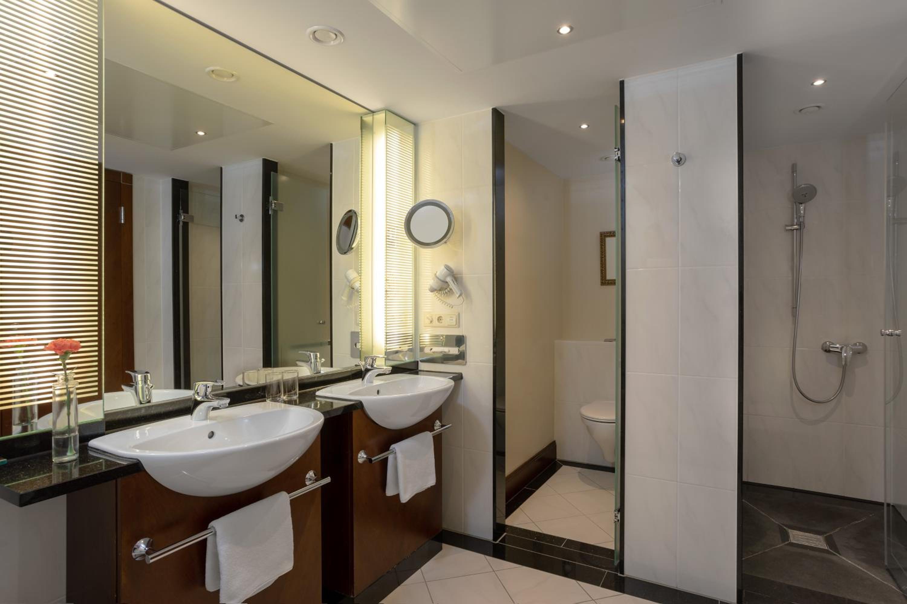 Sheraton Carlton Nuernberg - Property Image 5