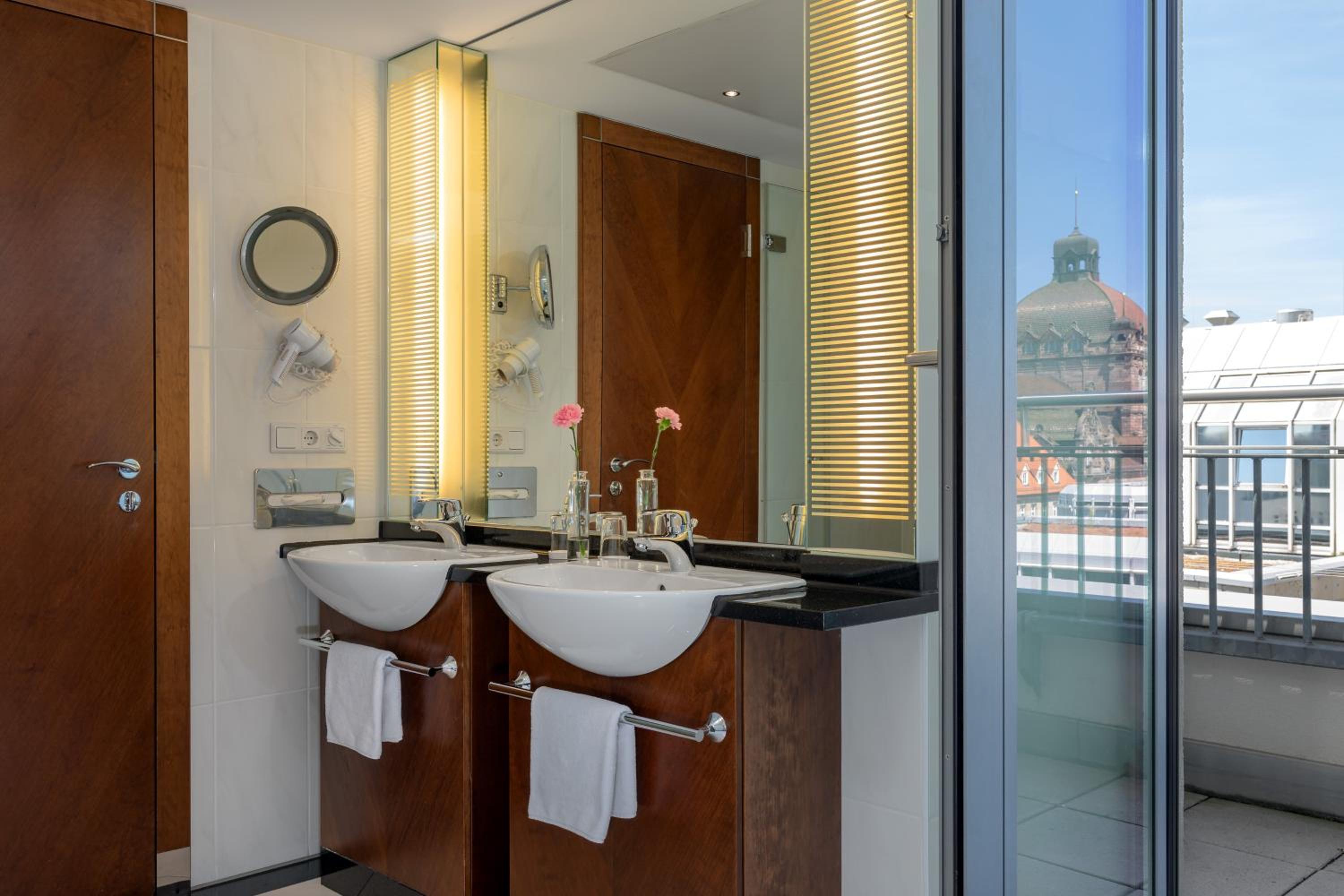 Sheraton Carlton Nuernberg - Property Image 7