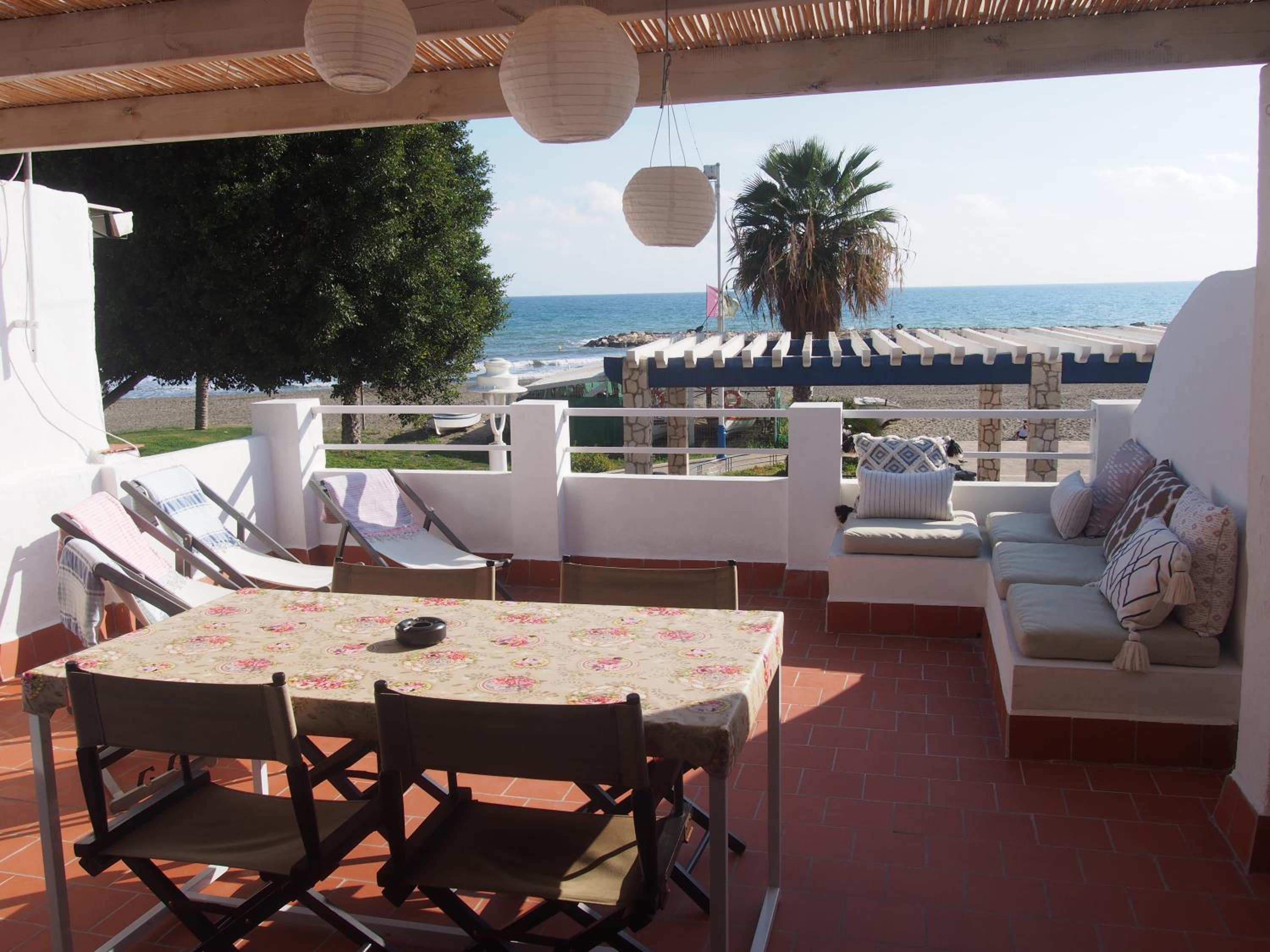PLAYA 45, FIRST LINE BEACH HOUSE
