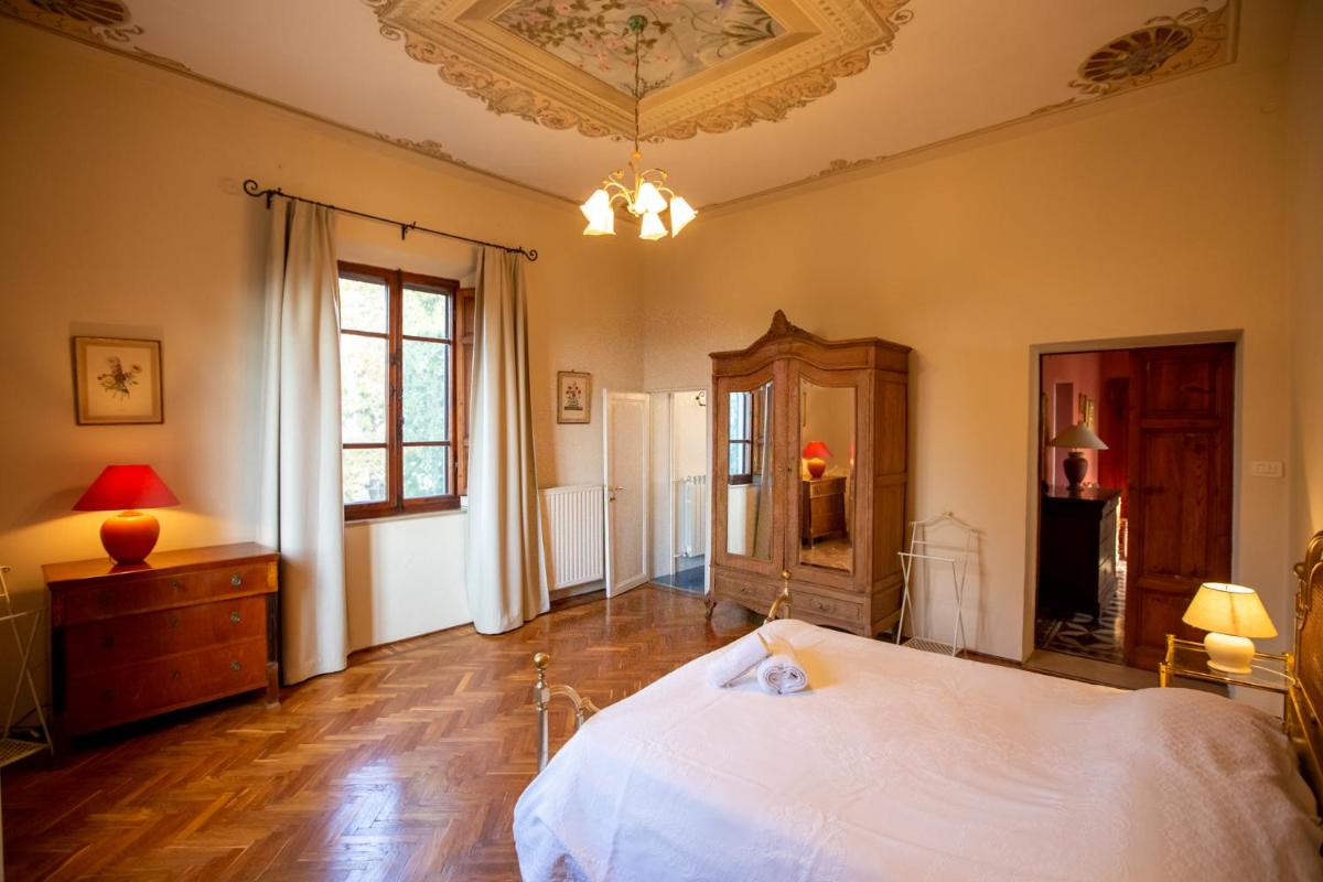 Villa Violetta view 3