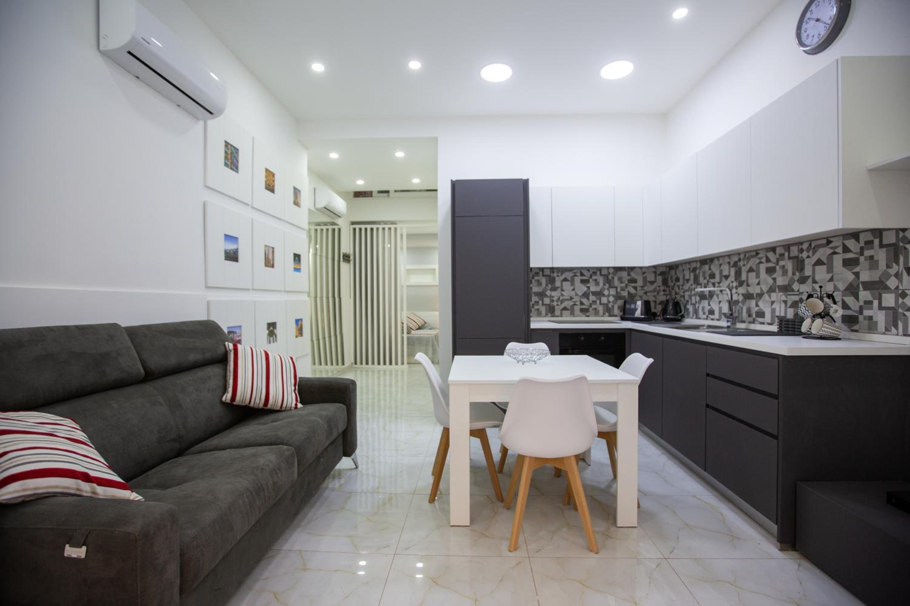 Valletta Collection - GB Duplex view 4