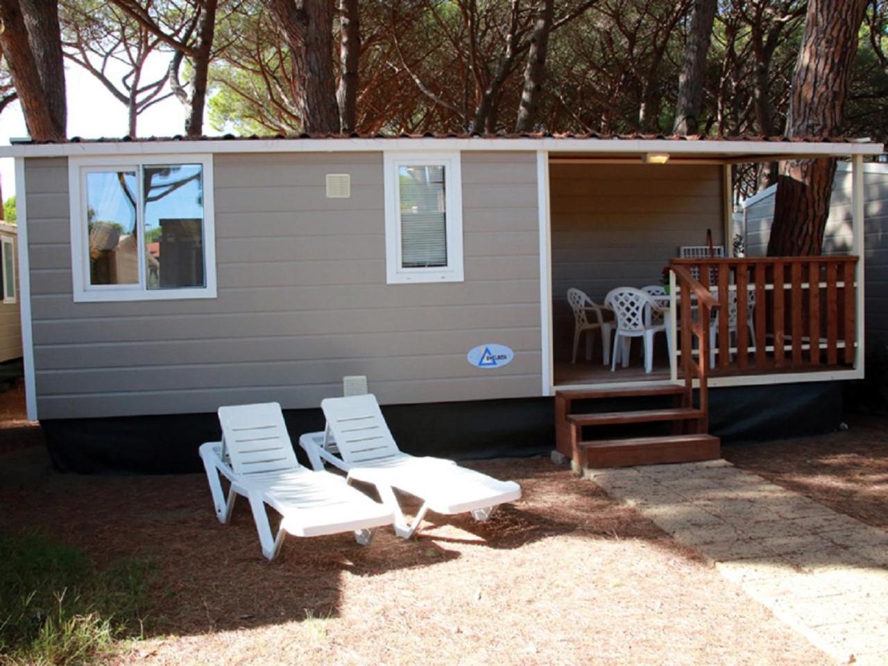 Camping Free Beach