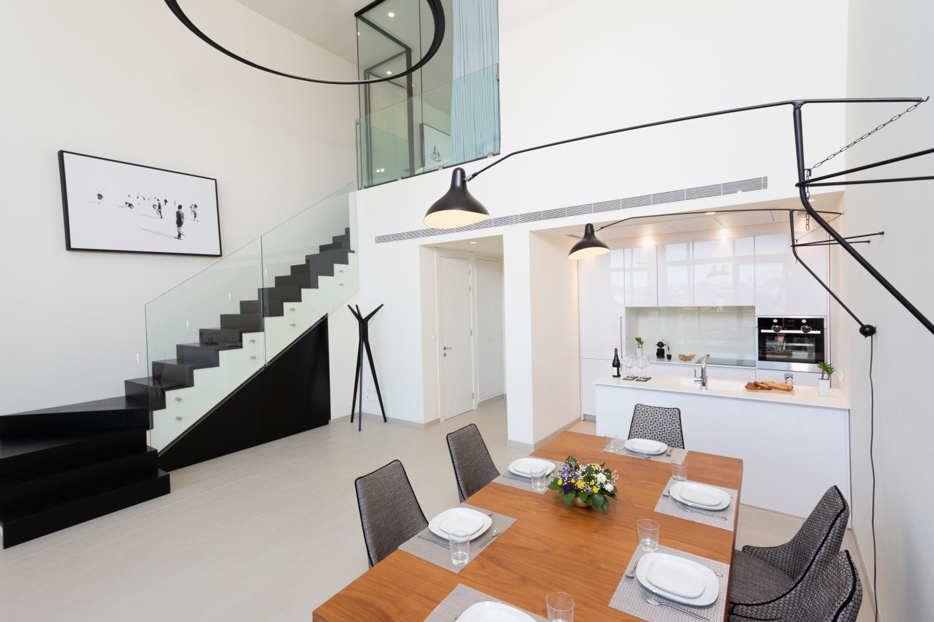 Unique Loft by HolyGuest view 4