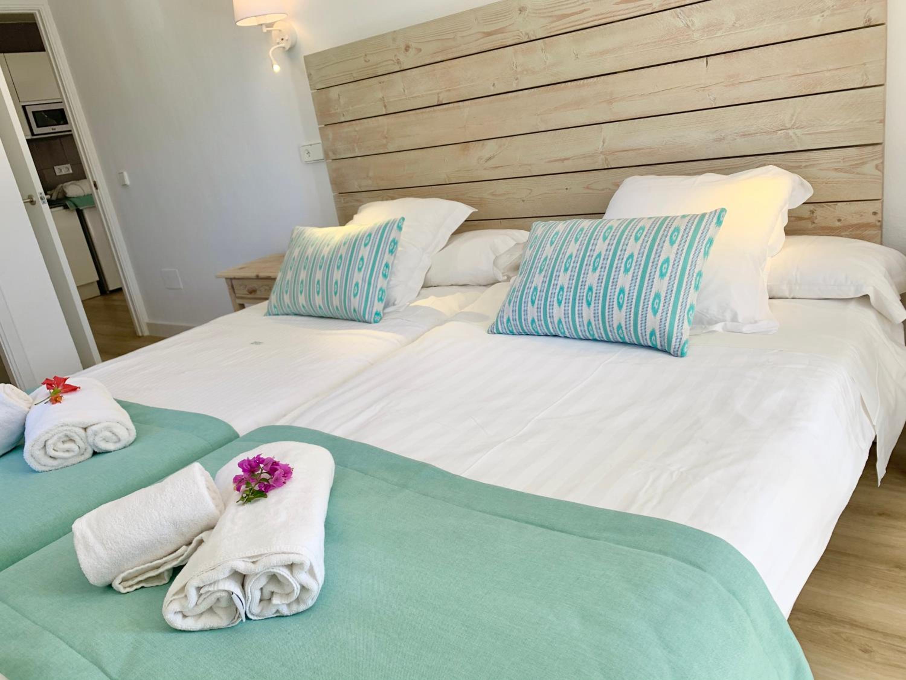 Apartaments Sa Torre by SUREDA MAS
