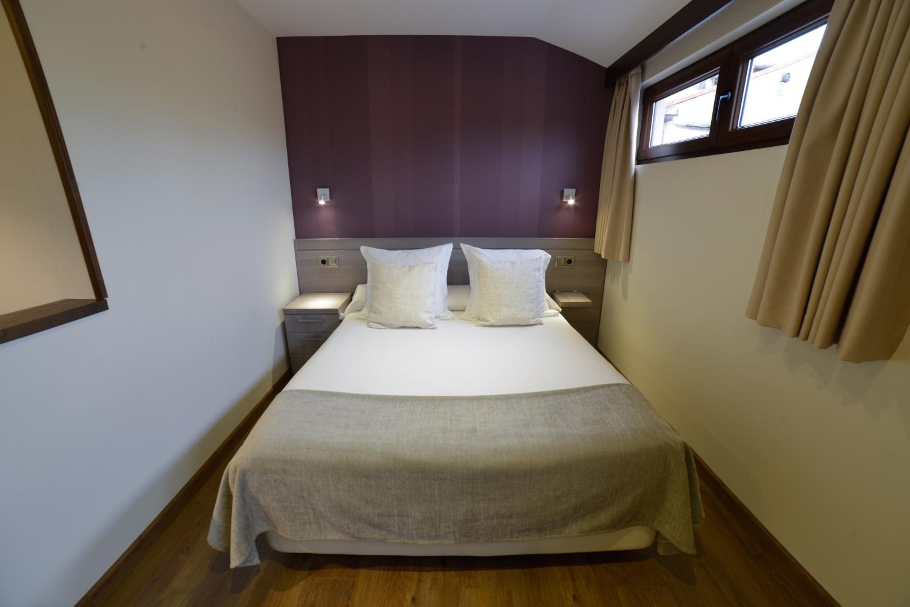 Apartamentos Turísticos Llanes