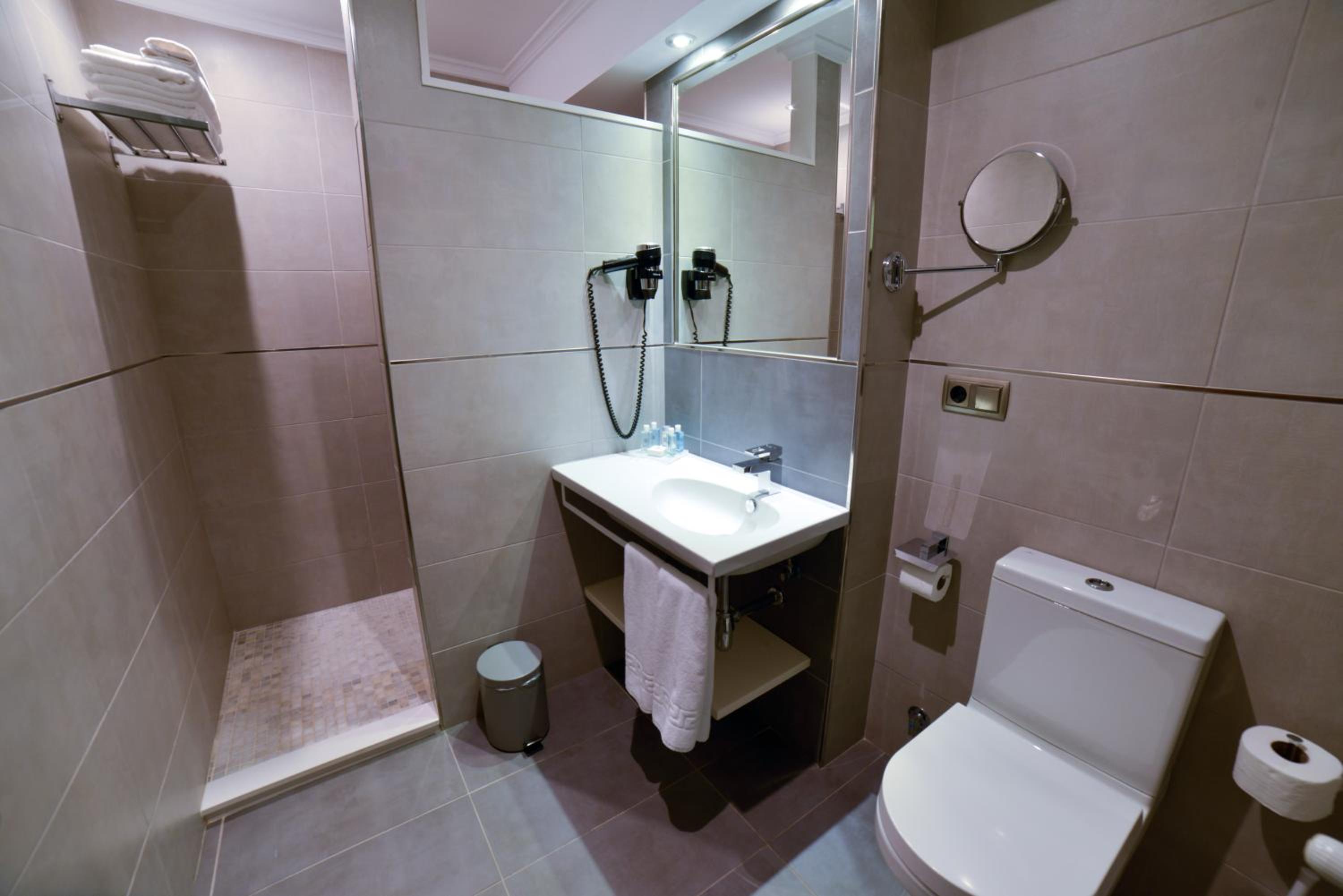 Apartamentos Turísticos Llanes