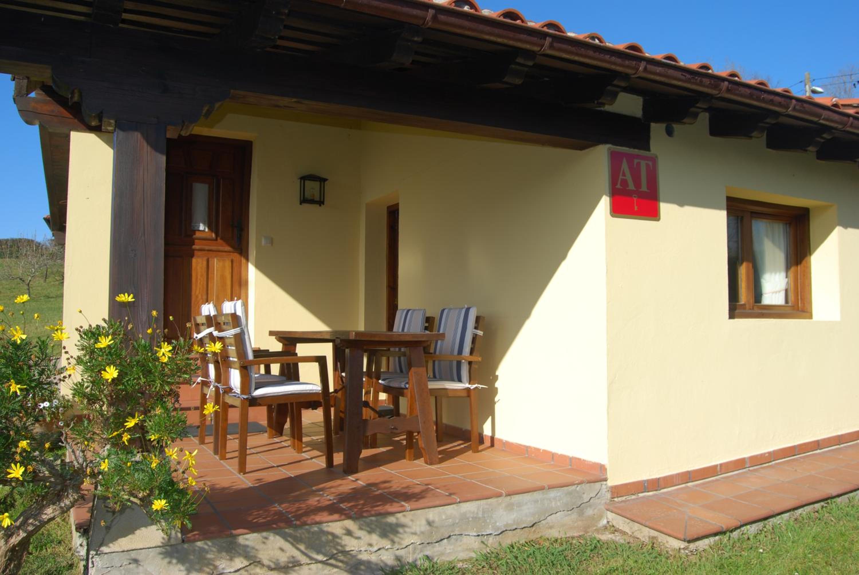 Apartamentos El Perujo