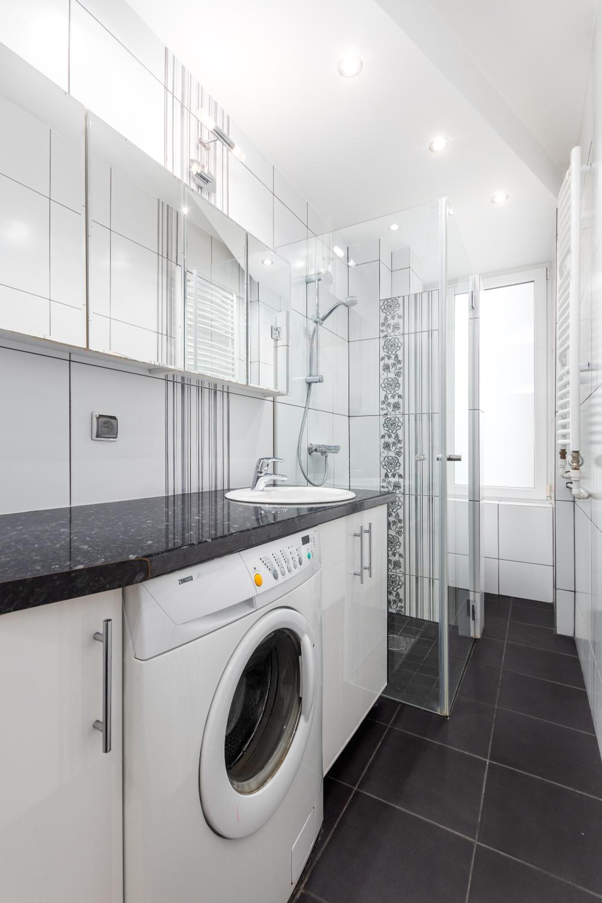 Apartament Chmielna by Your Freedom
