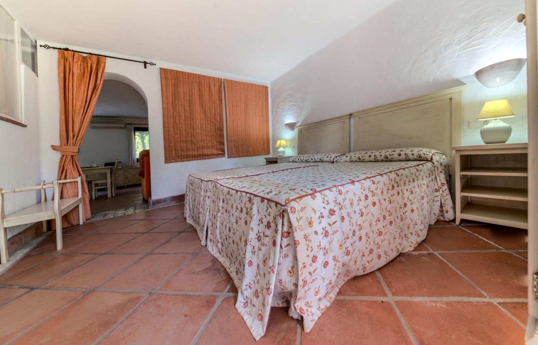 Hacienda Roche Viejo
