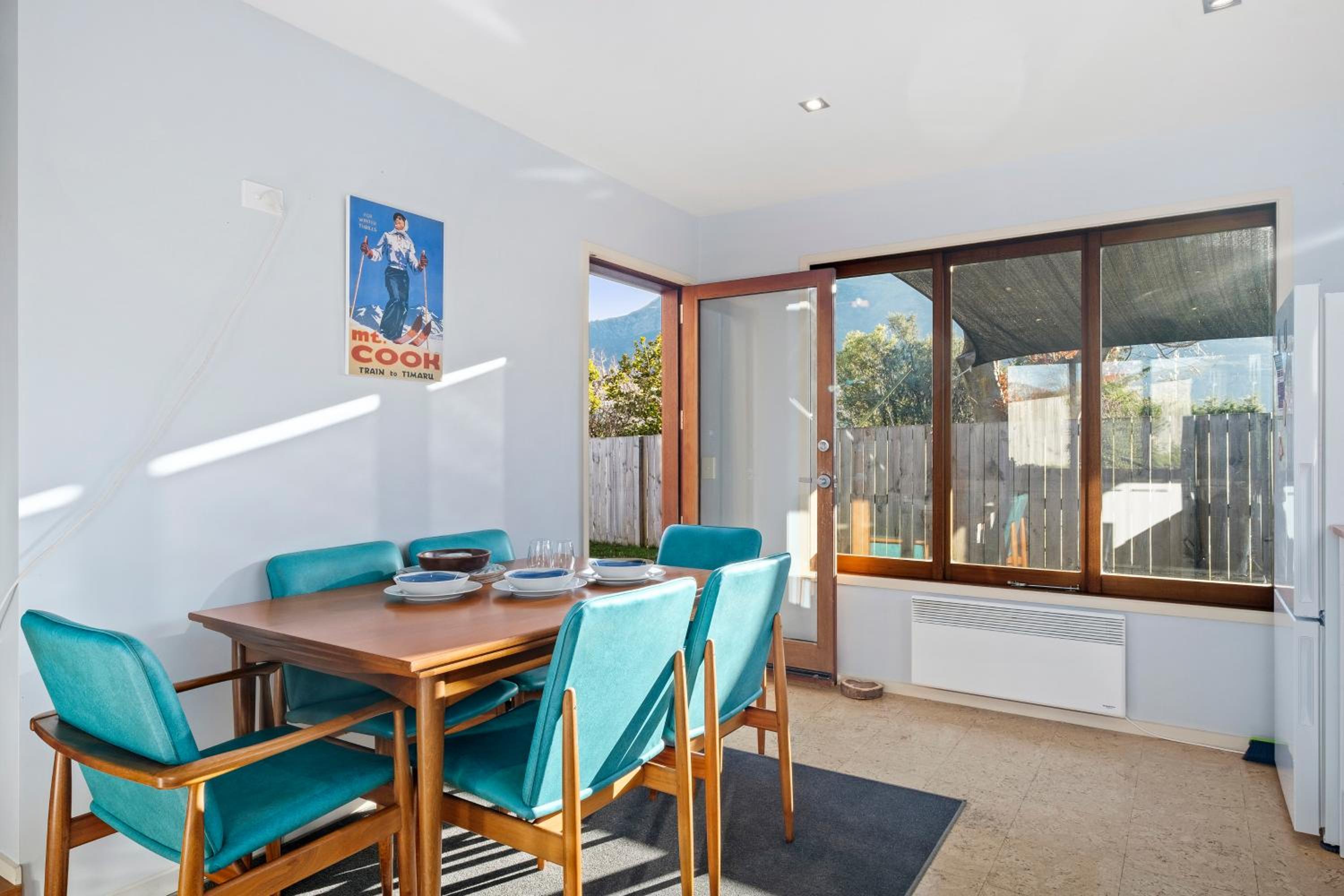 Lake Hawea Haven - Lake Hawea Holiday Home view 2