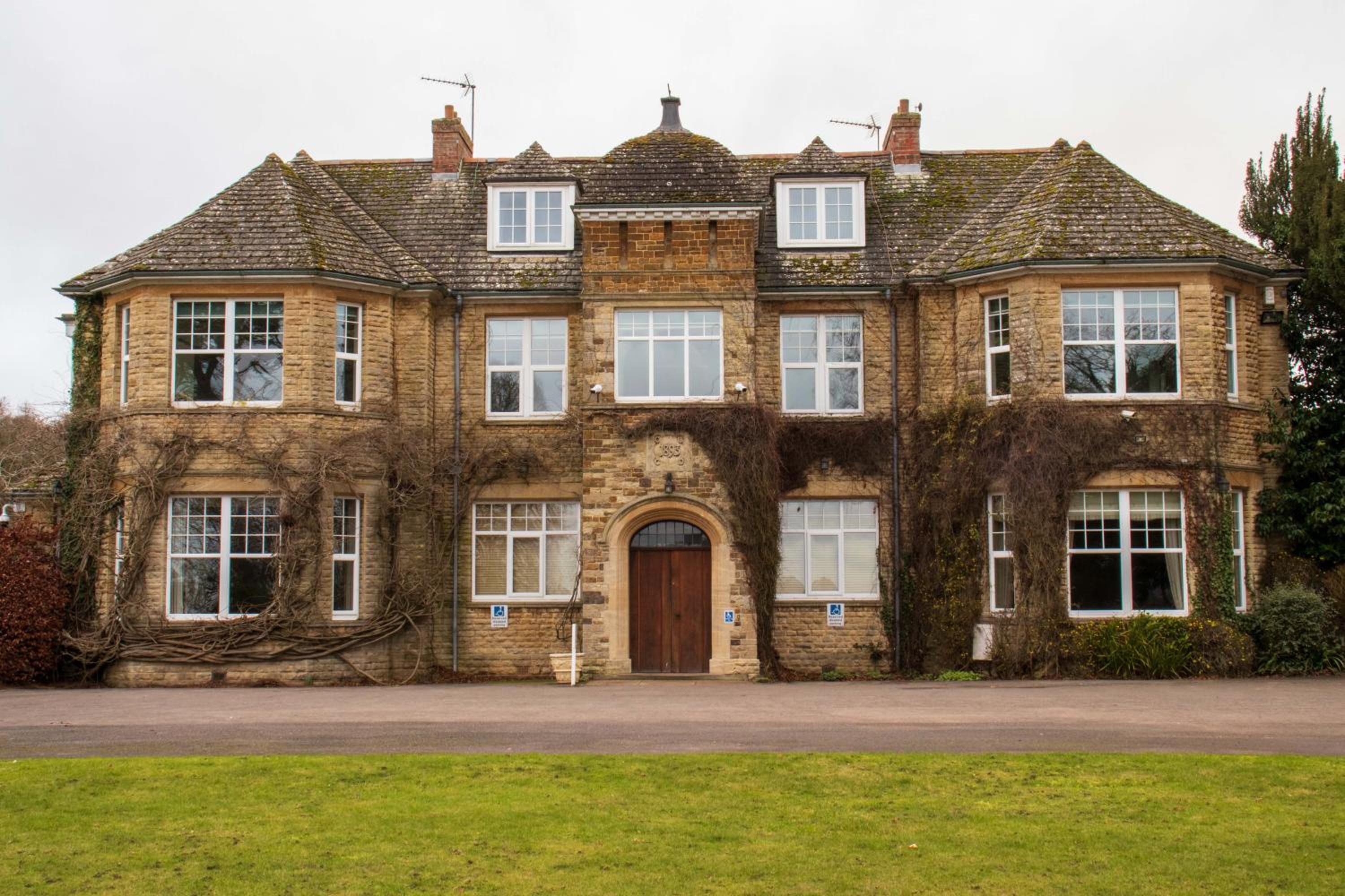 Middle Aston House view 2