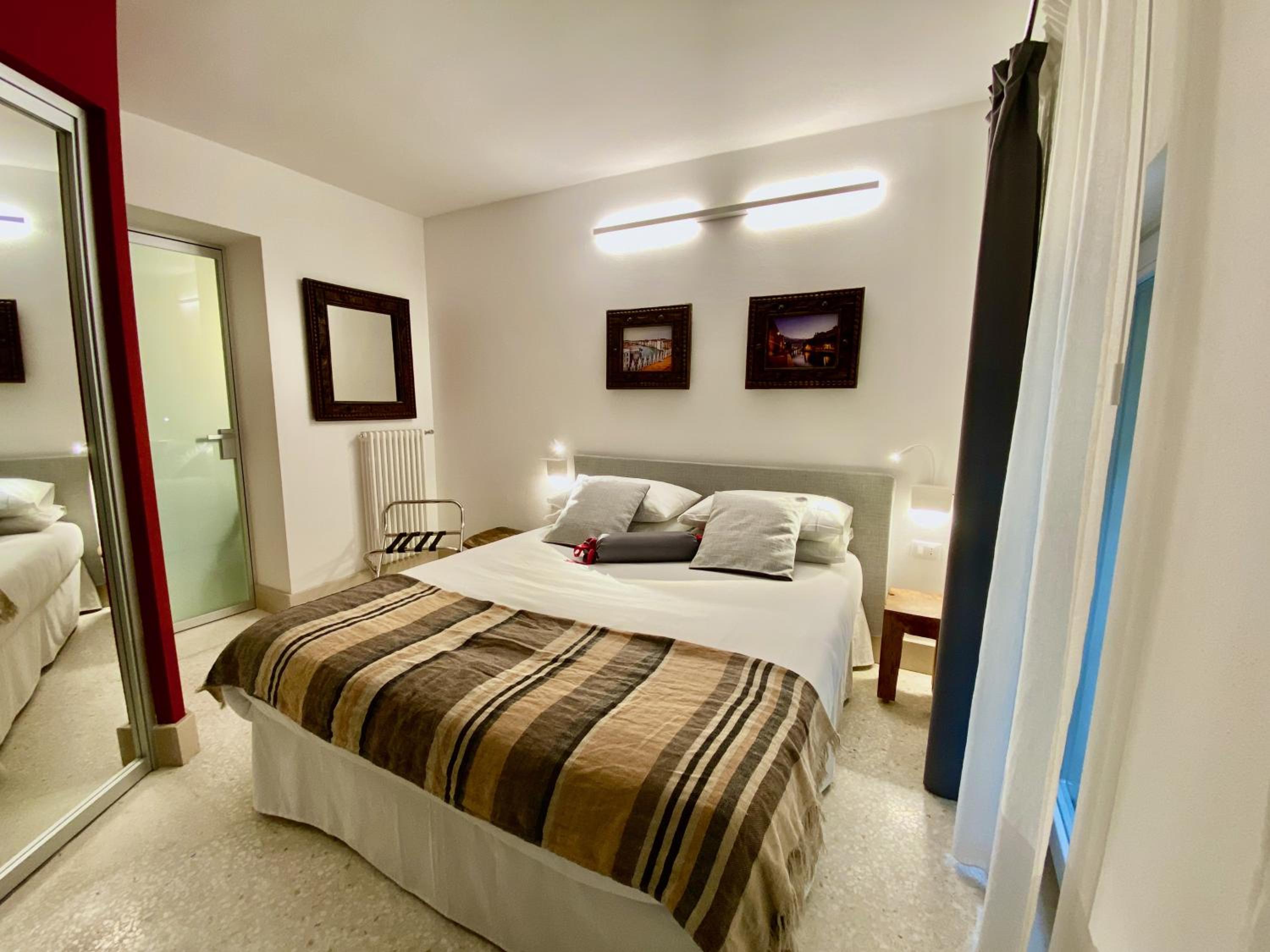 Venice Boutique House