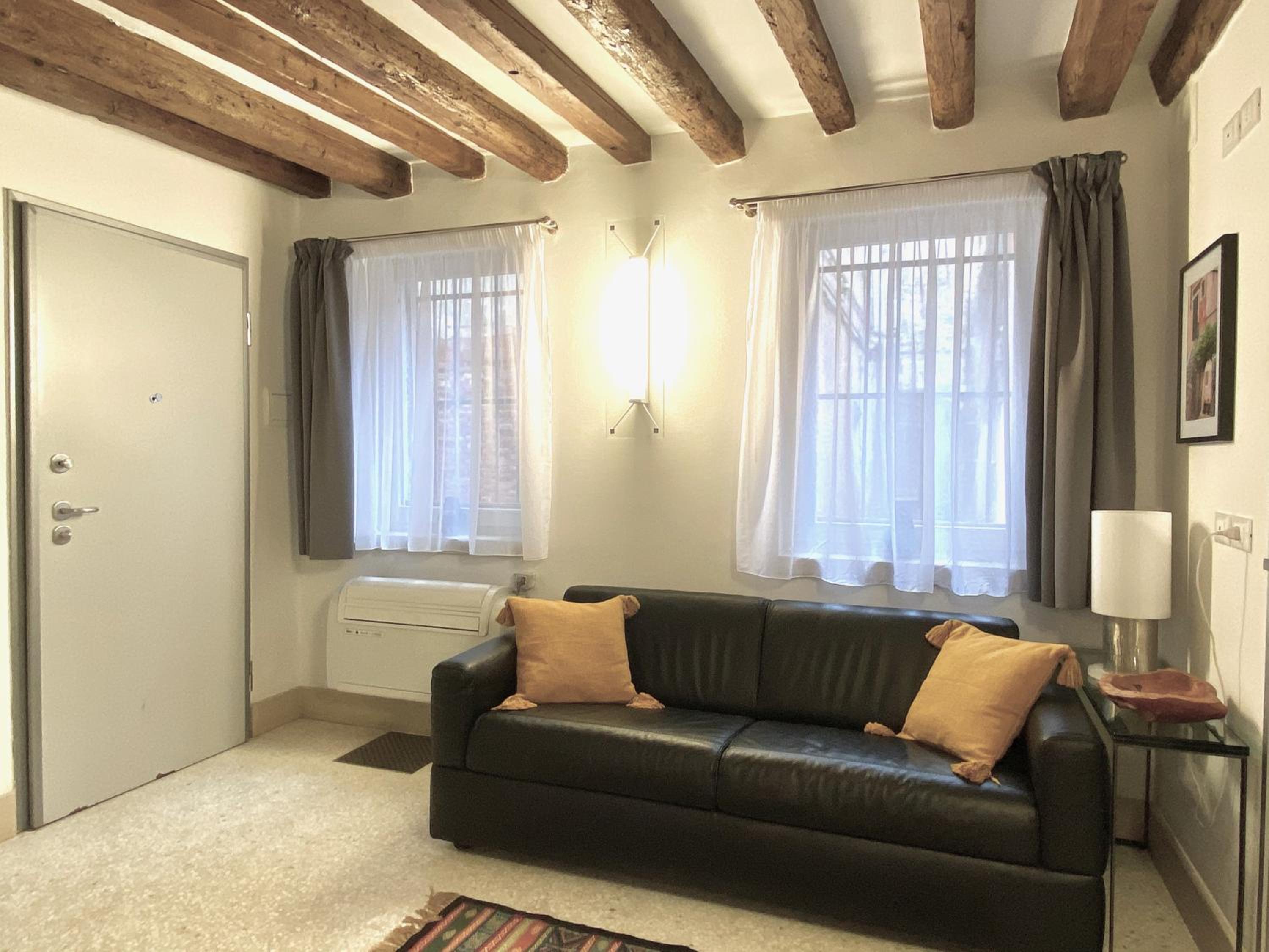 Venice Boutique House