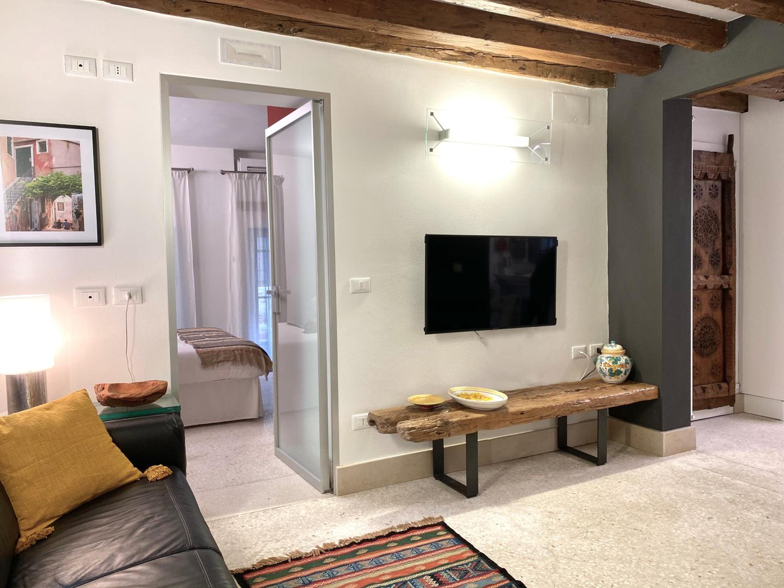 Venice Boutique House