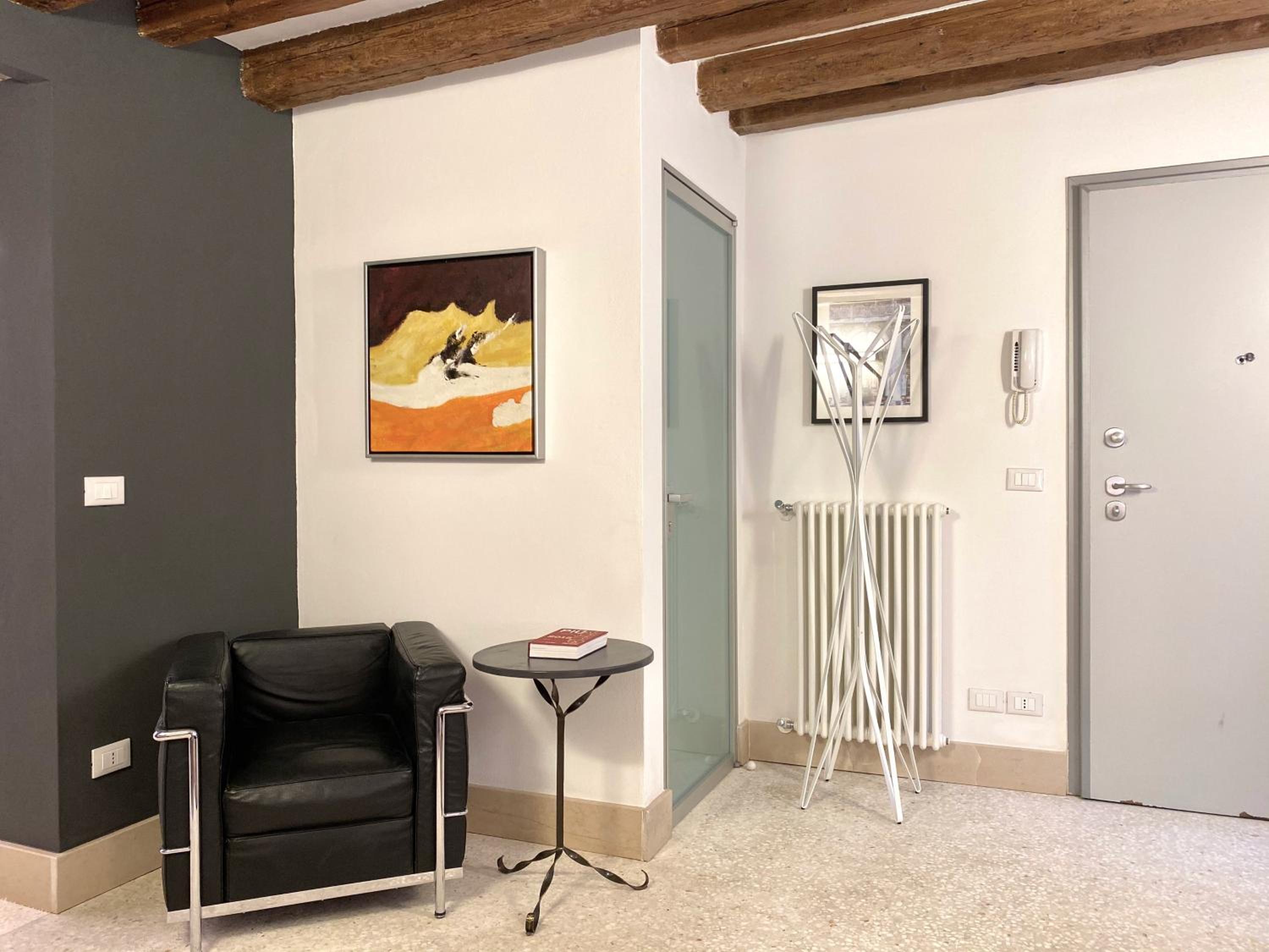 Venice Boutique House