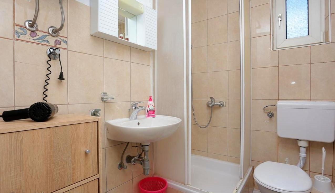 Apartmani Leo view 2