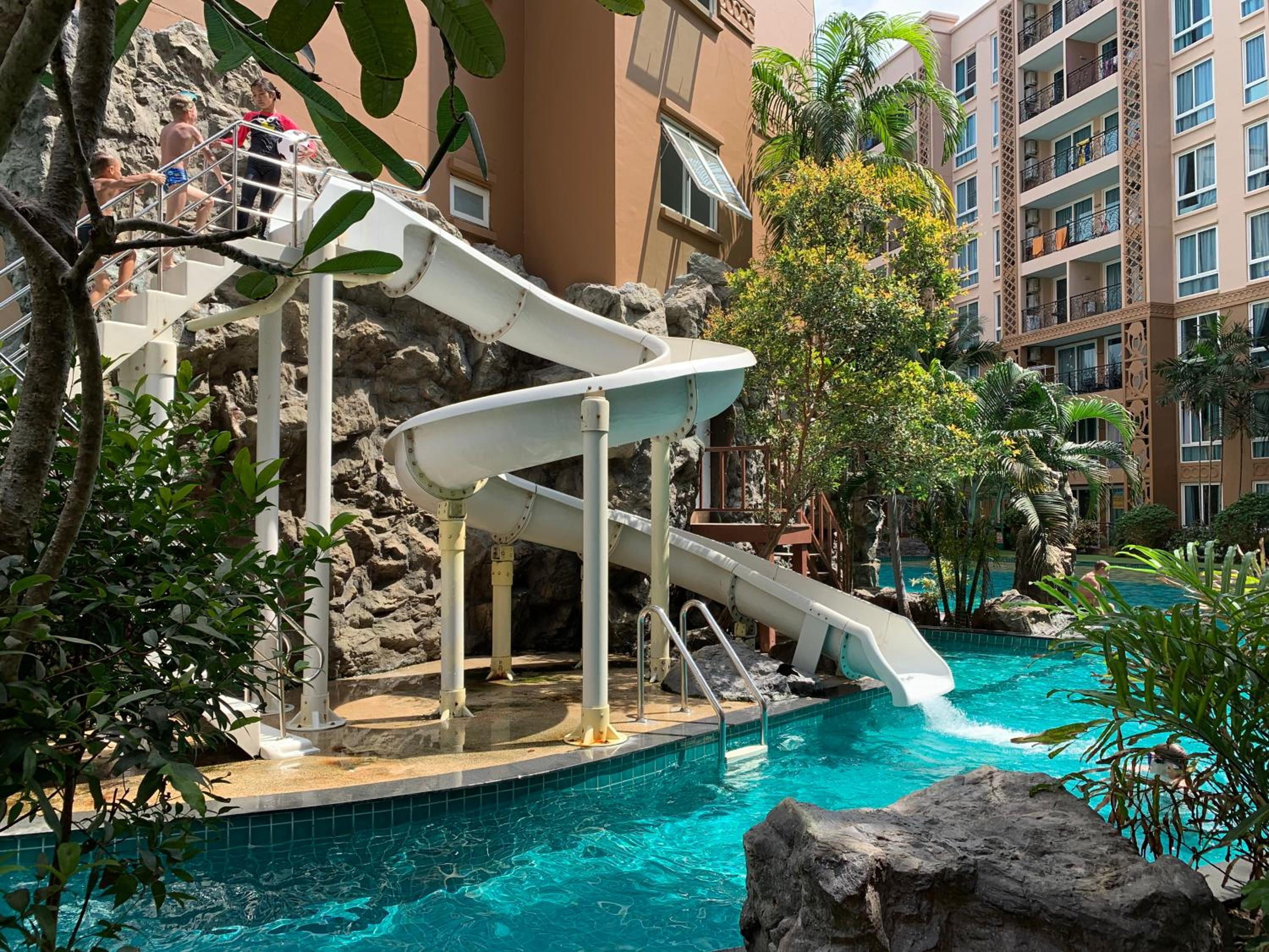 Atlantis Condo Resort Pattaya