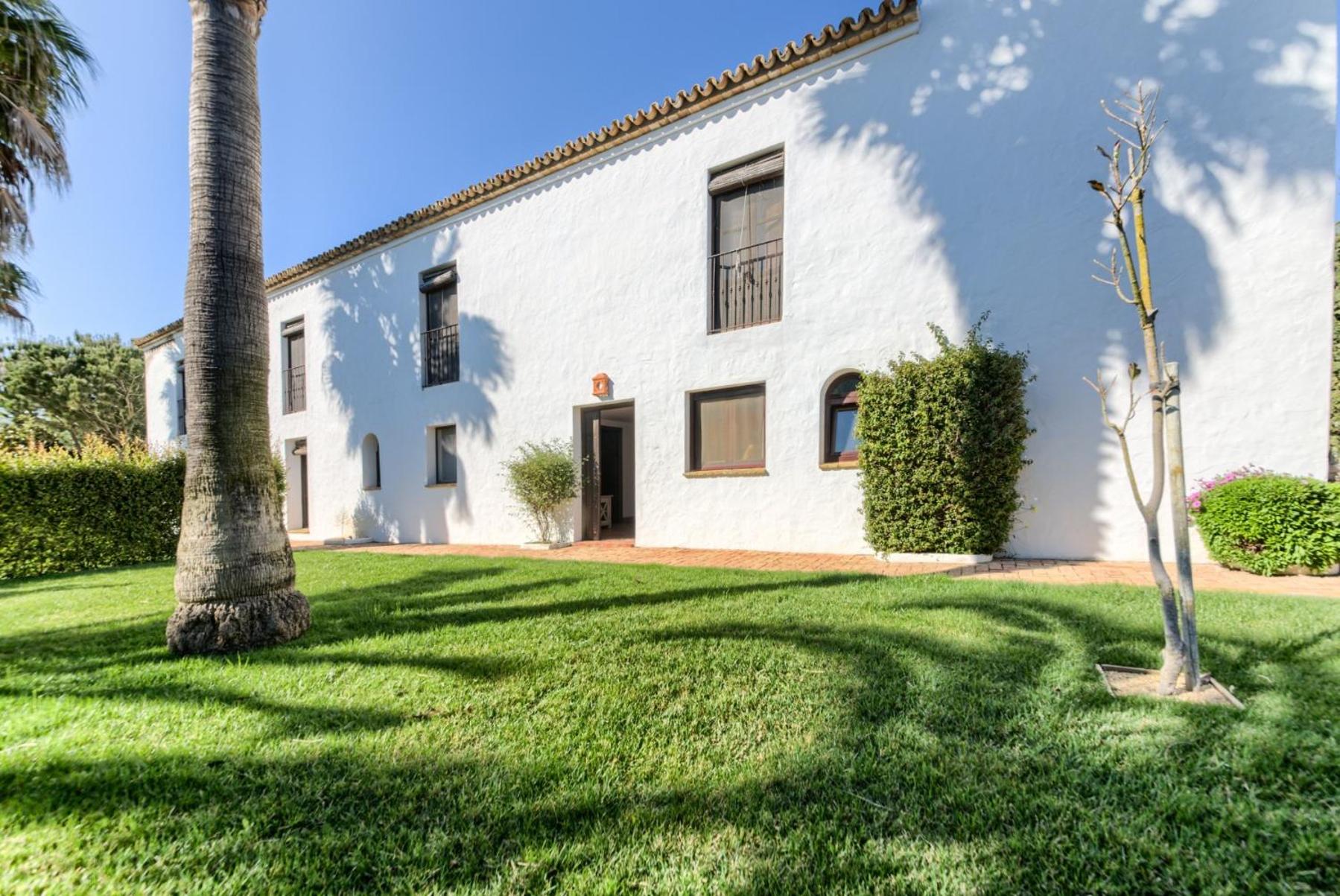 Hacienda Roche Viejo