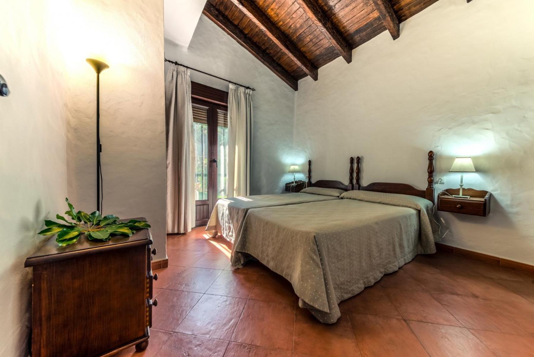 Hacienda Roche Viejo