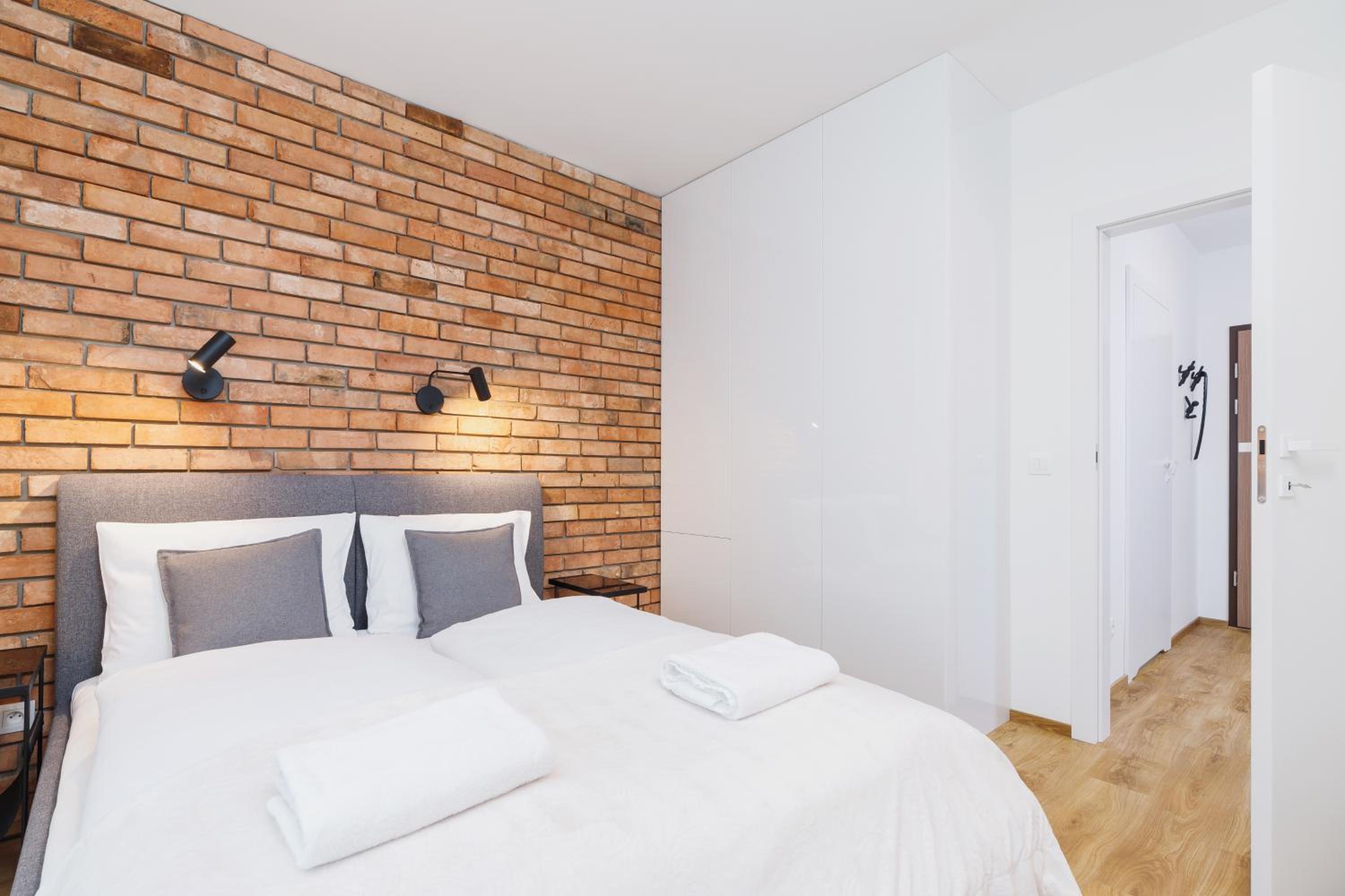 Apartments Supernova near Tauron Arena by Renters view 2