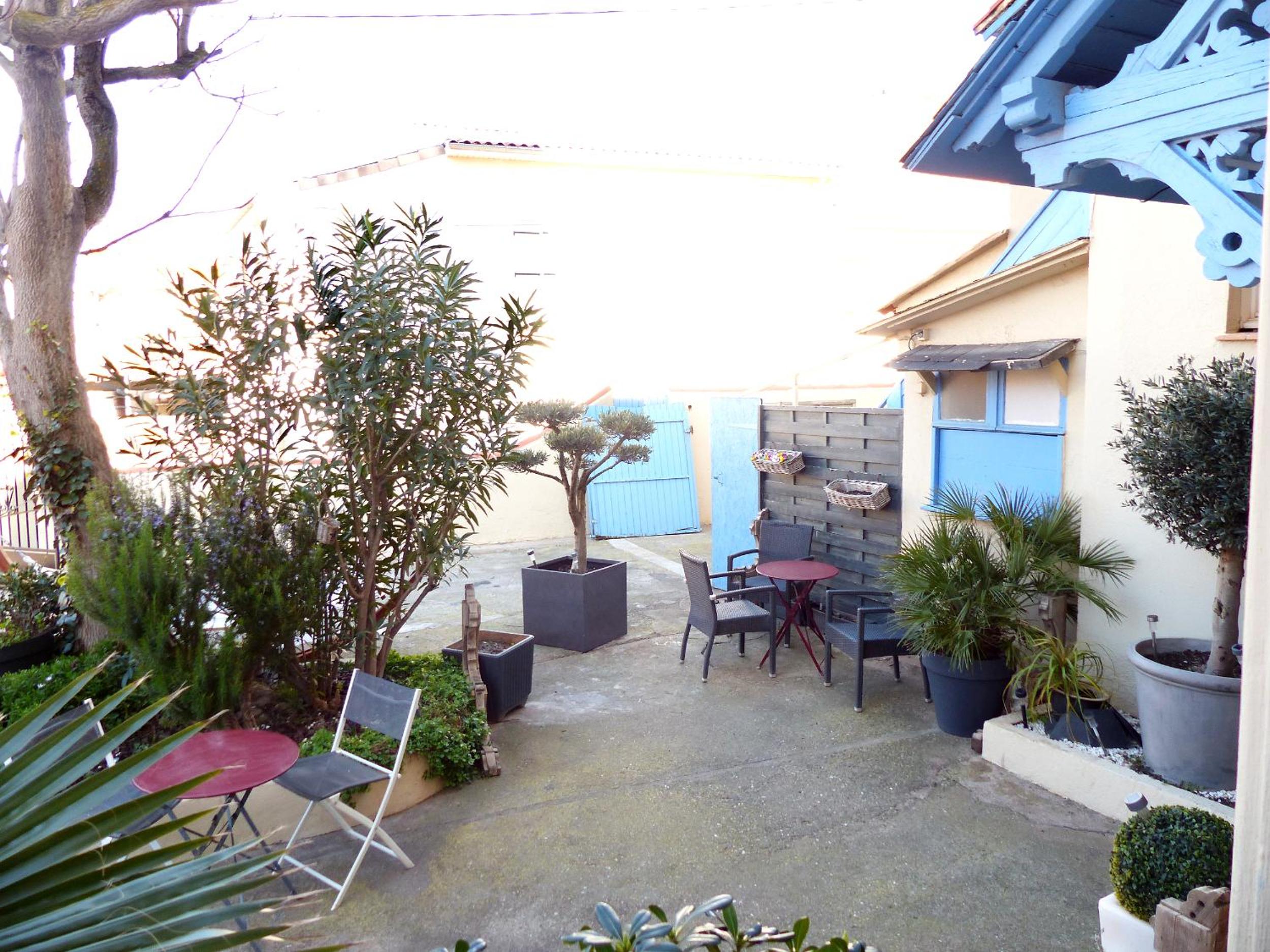 outdoor BBQ area